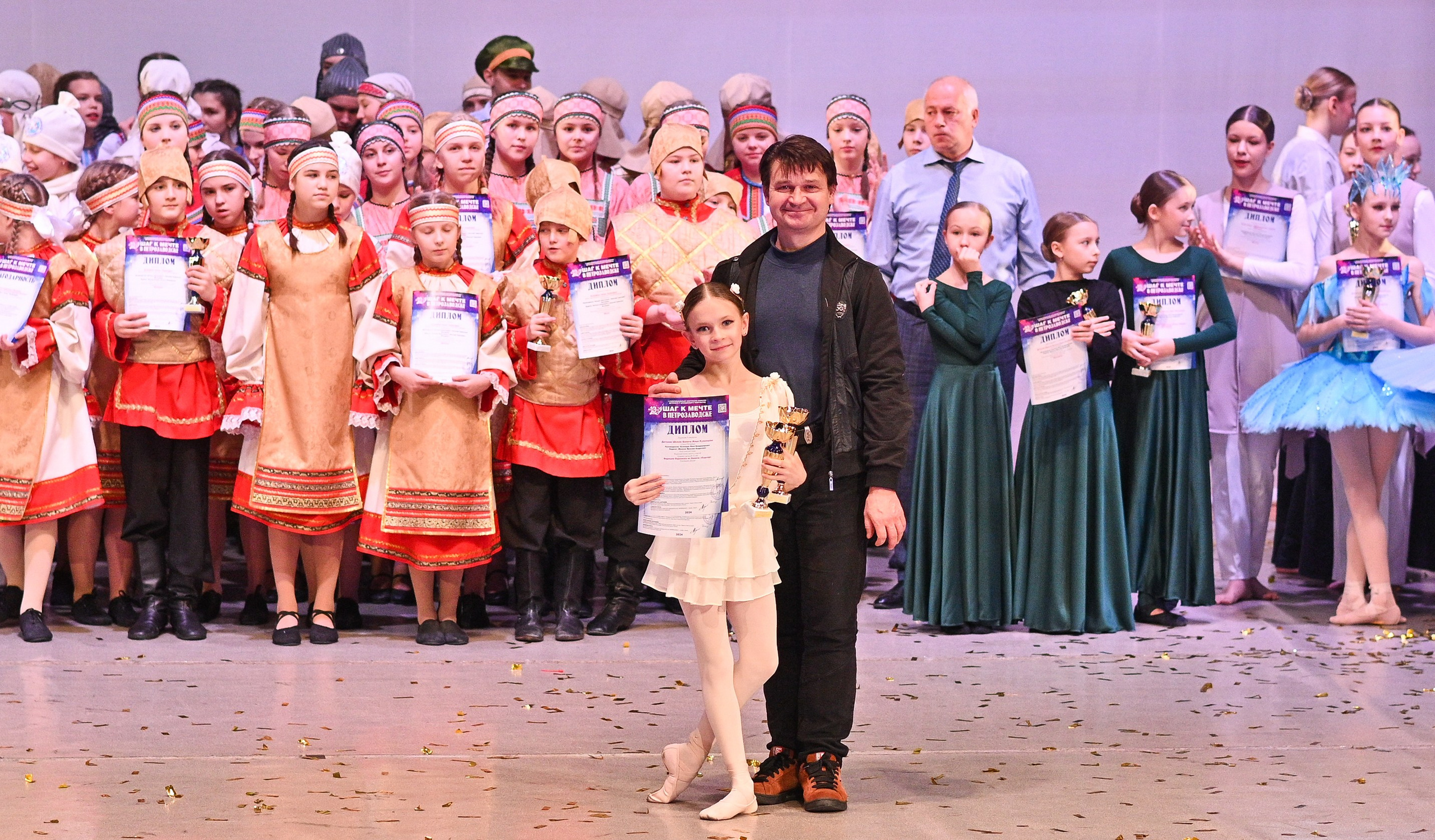 30.11.2024 Фестивальное движение «Шаг к мечте» г. Петрозаводск. Медиастудия Фото Концепт