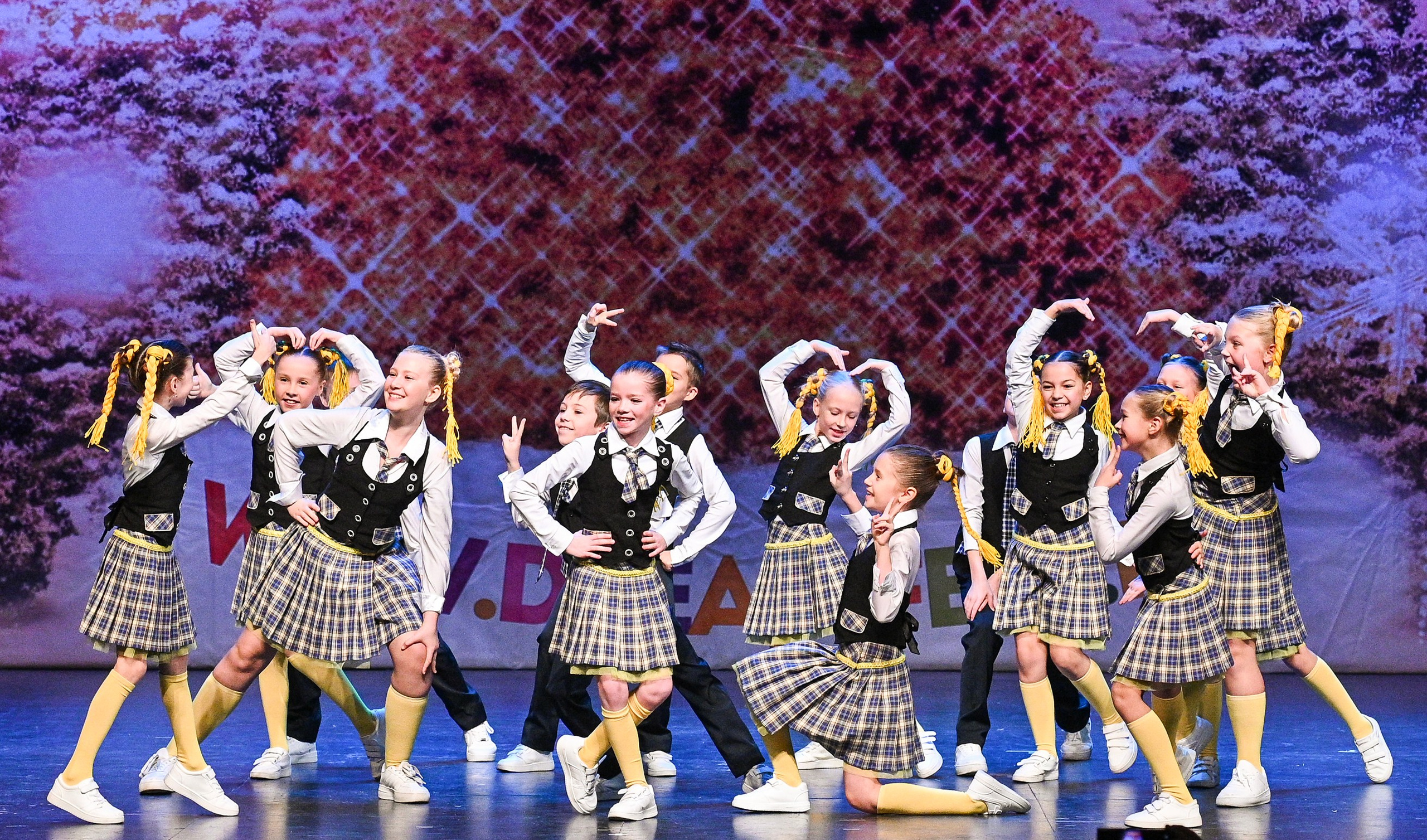 14.11.2024 «Новогодний Звездопад Талантов» Фестивальное движение «Шаг к мечте» г. Москва. Медиастудия Фото Концепт