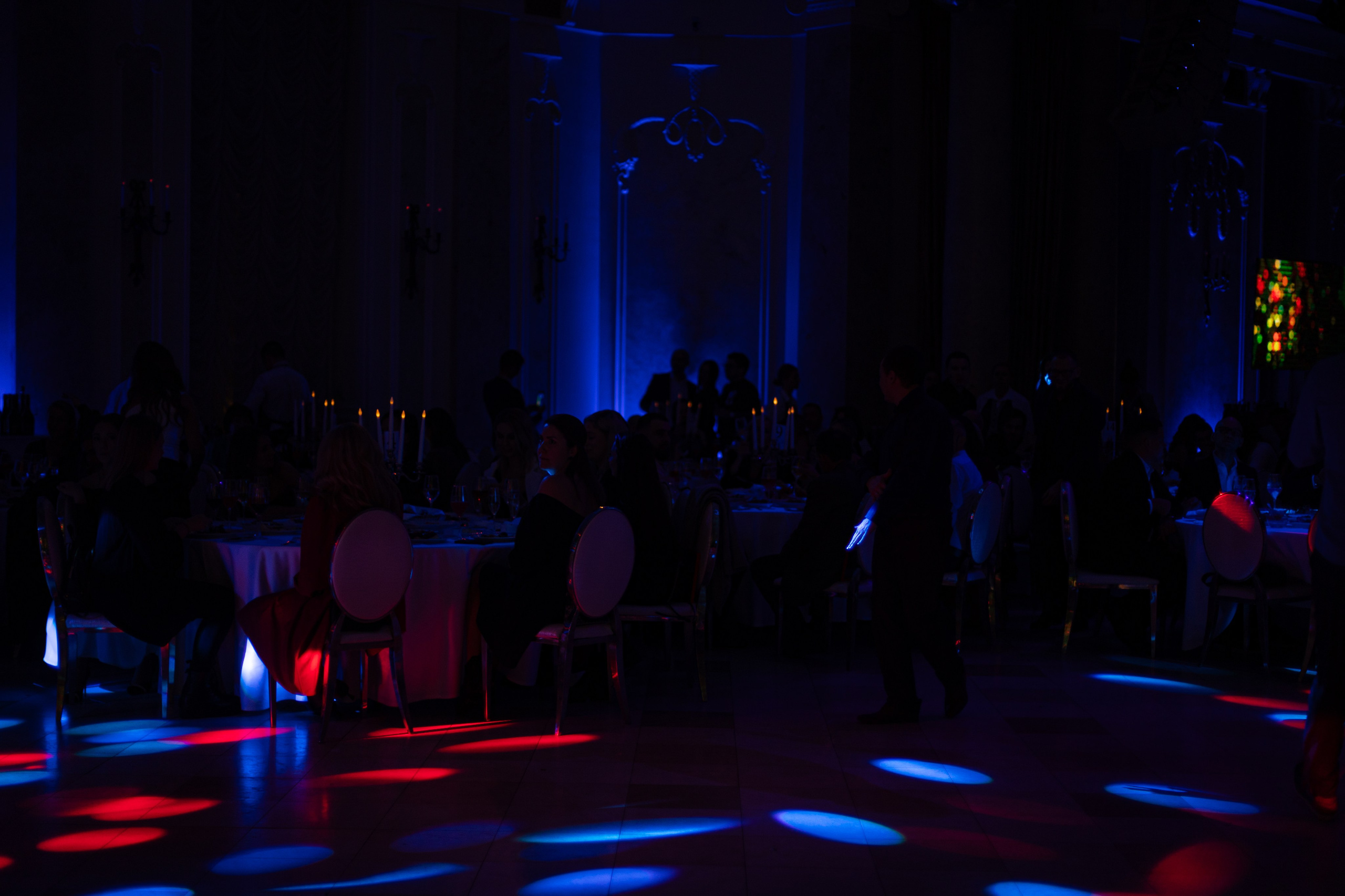 Автопортрет. Летний Дворец в Петергофе. Ваш фотограф — Александра Андрущенко