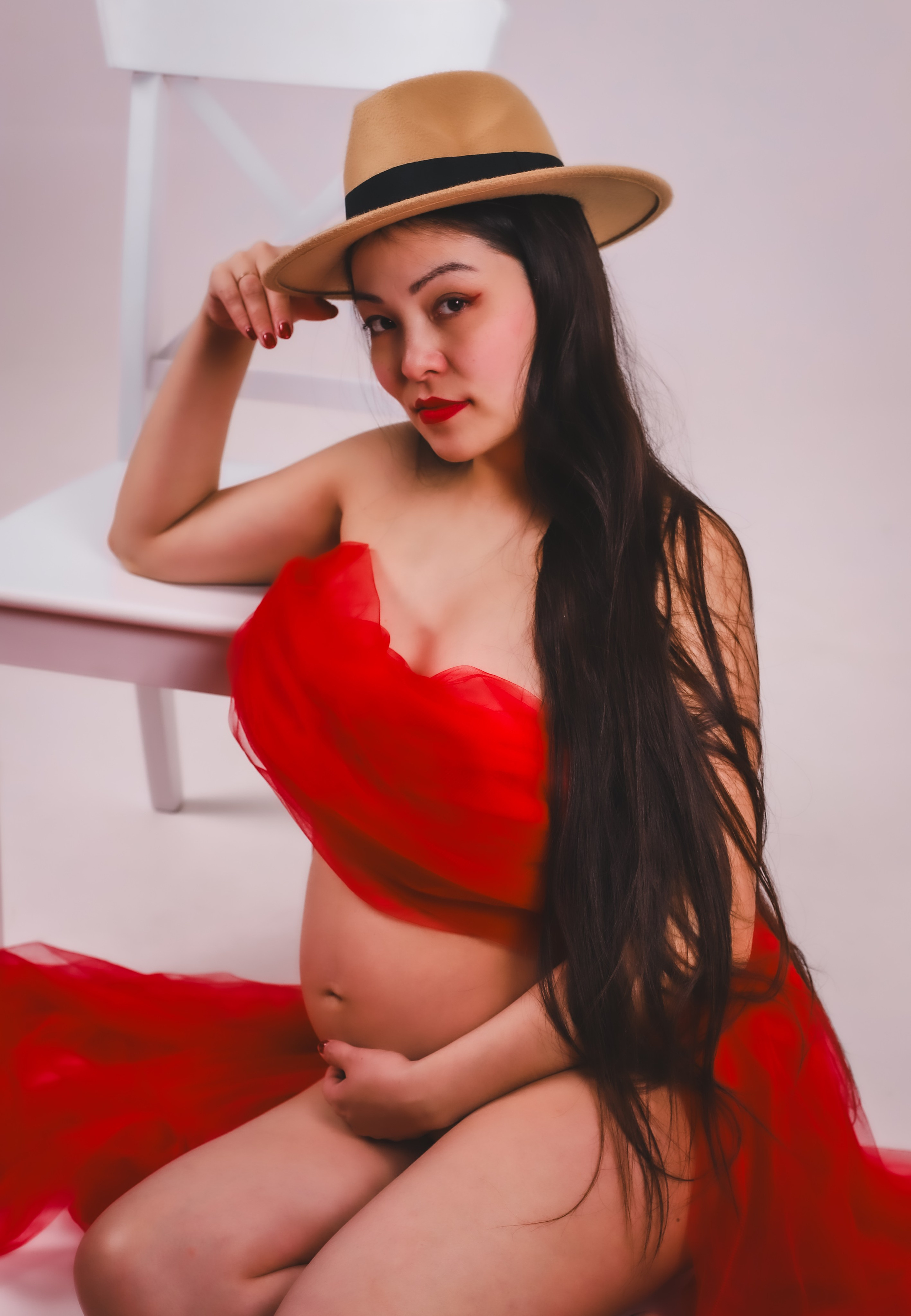 Беременность Алии. Фотограф беременности и семейных историй Эльвира Акарибе в городе Краснодар!