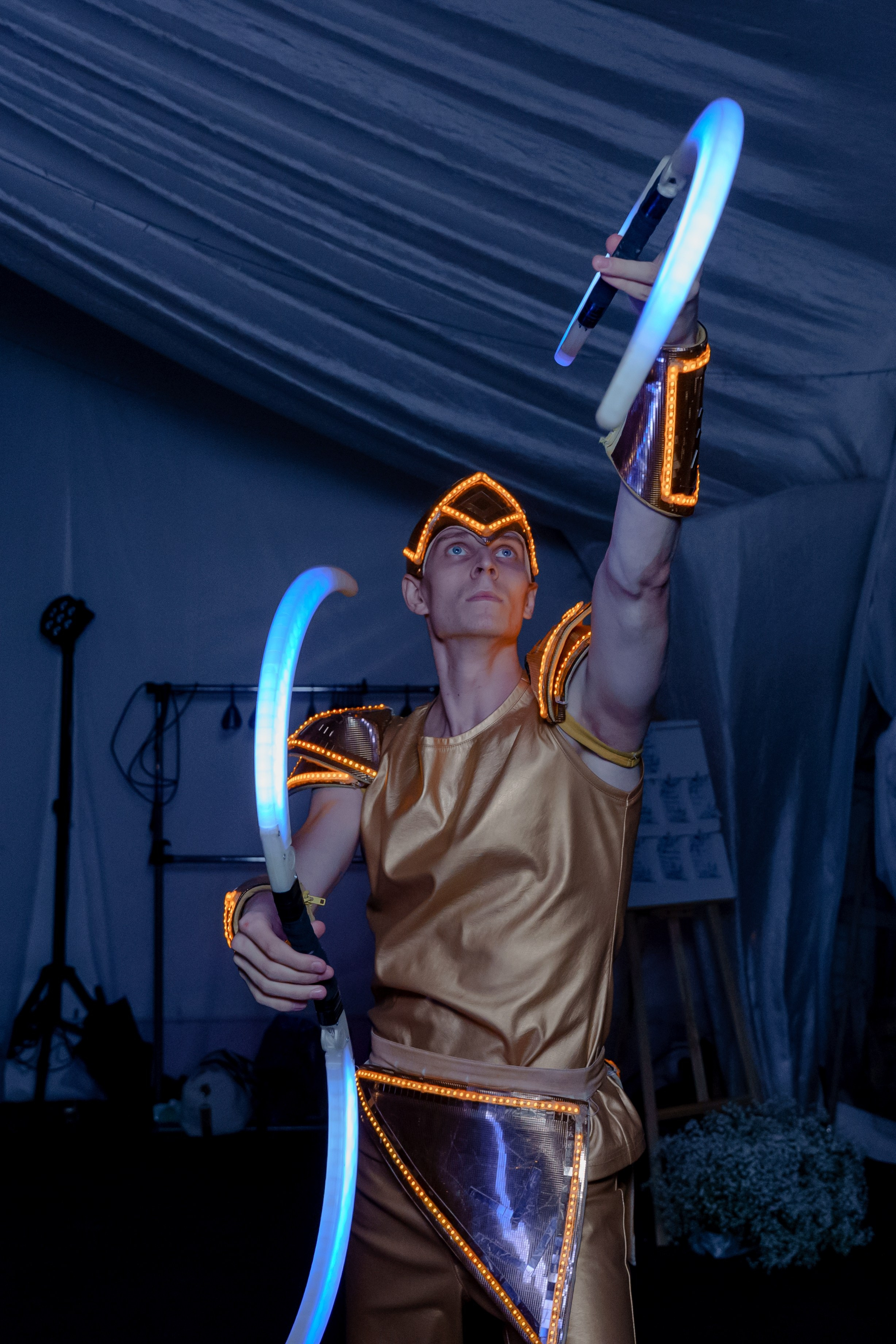 День рождения в шатре на водохранилище. Репортажный фотограф Москва Сергей Дружинин