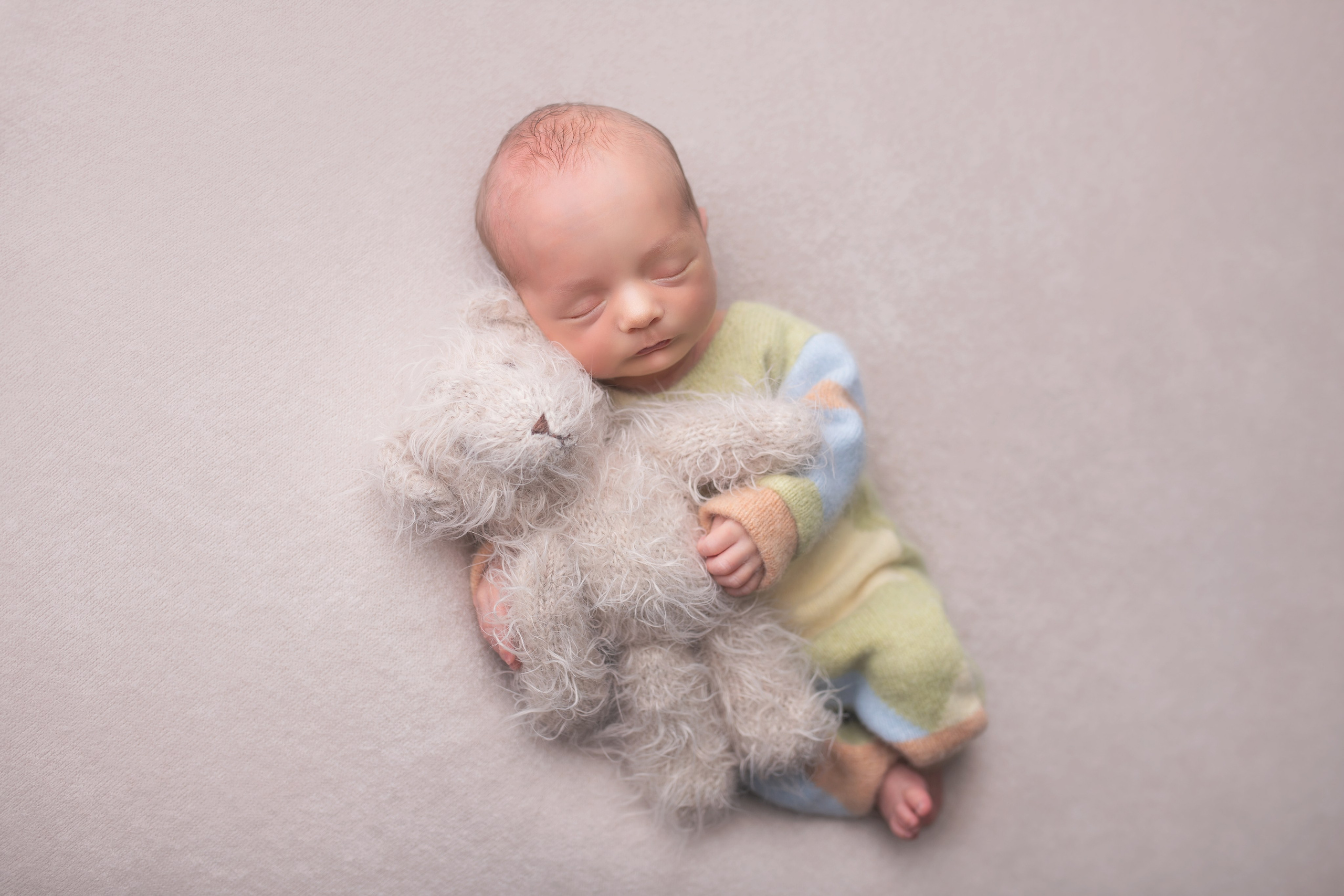 Двойня. Кобякова Мария. Фотограф новорождённых и детей до года город ИРКУТСК