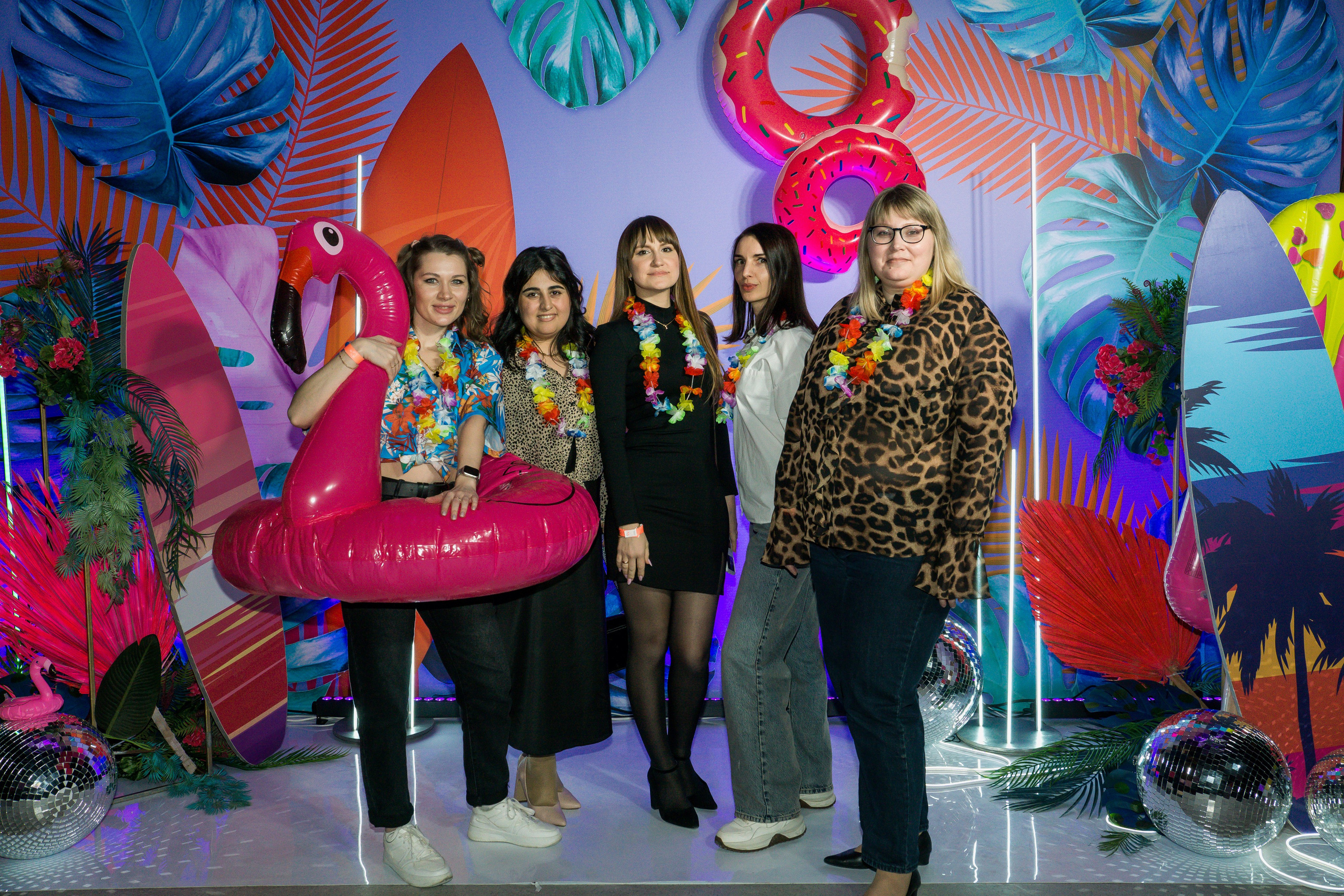 МТС корпоратив Гавайская вечеринка. Фотограф