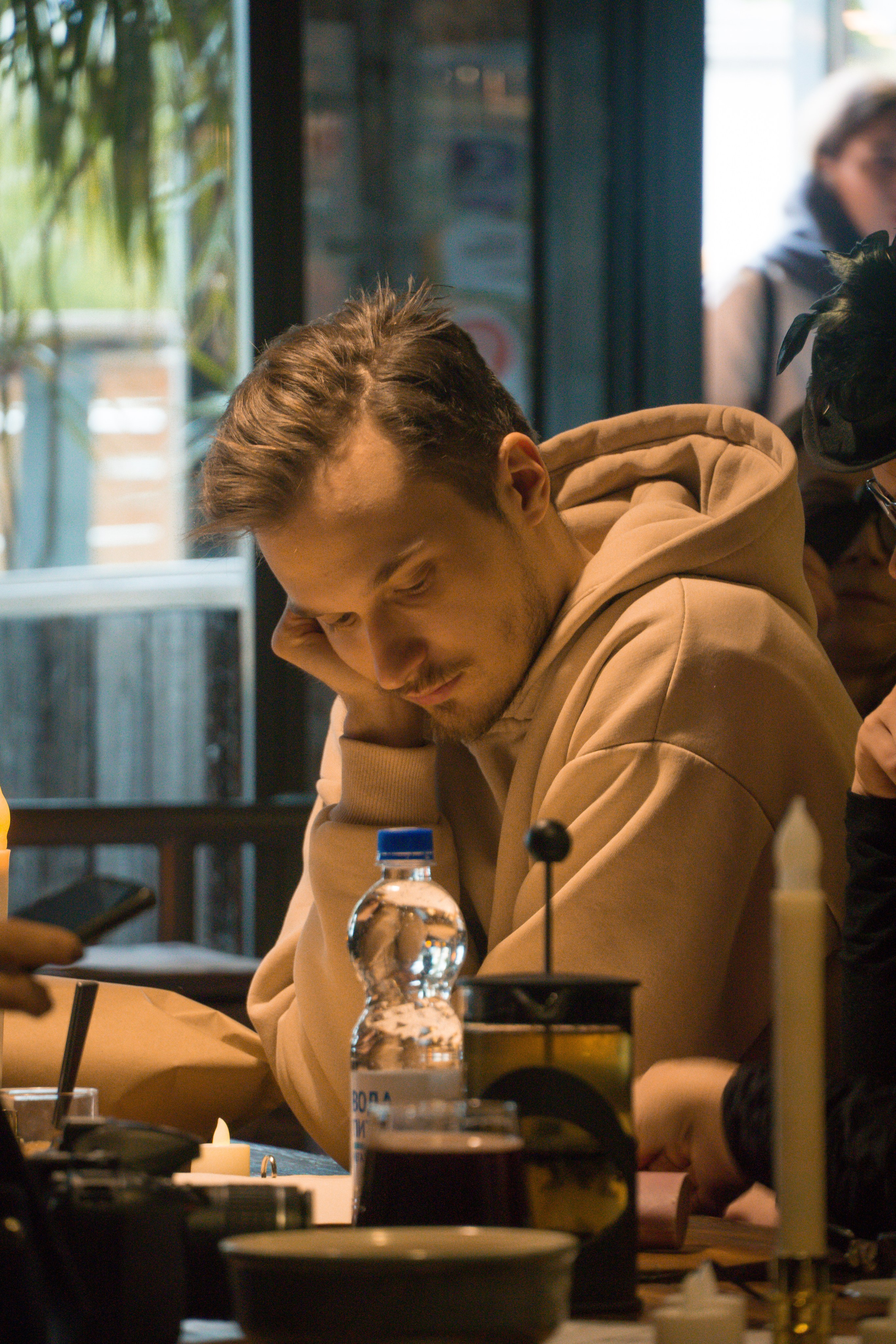 Поэтический вечер. Фотограф