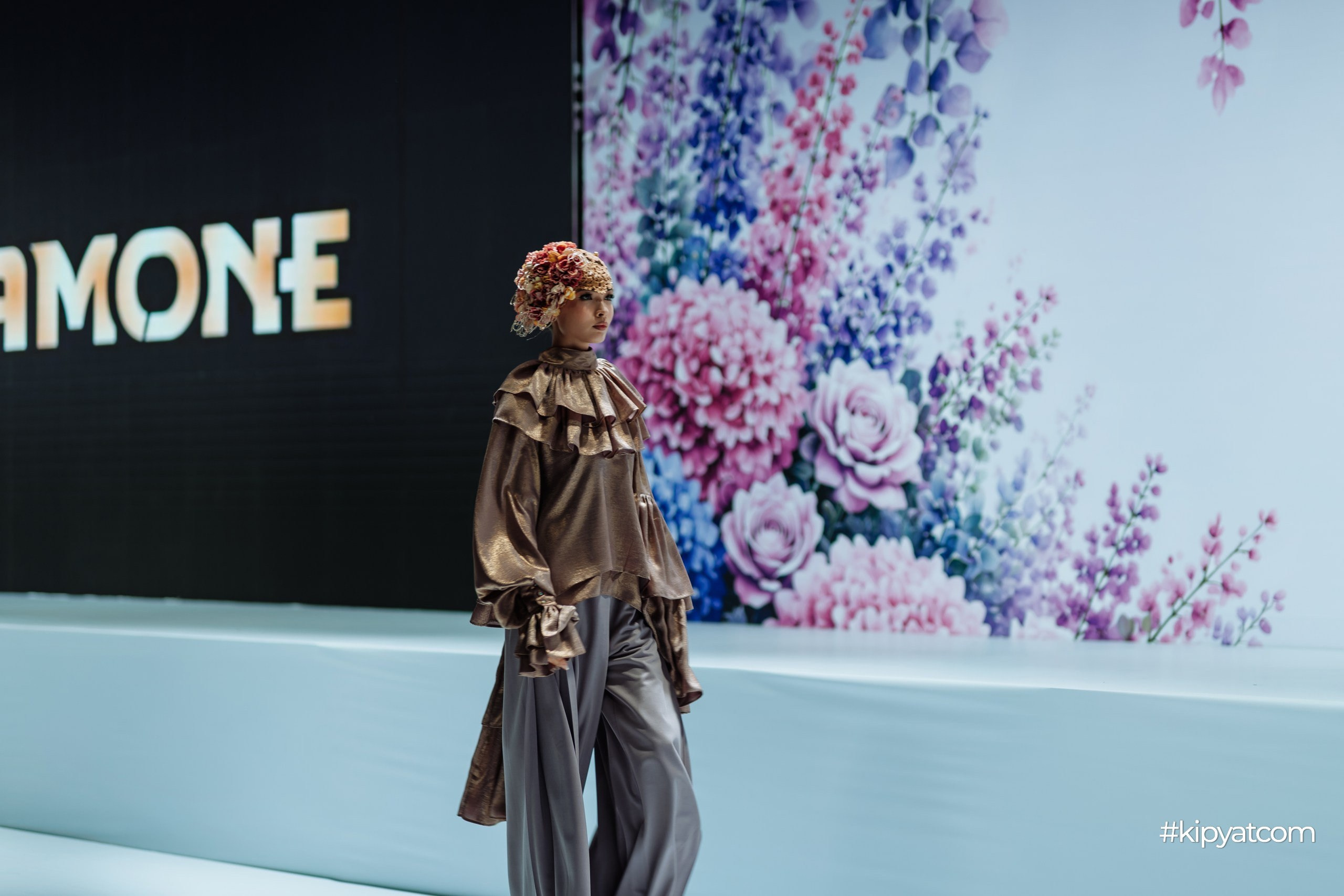 KAZAKHSTAN FASHION WEEK SHYMKENT 11 SEASON. Кипятком Шымкент