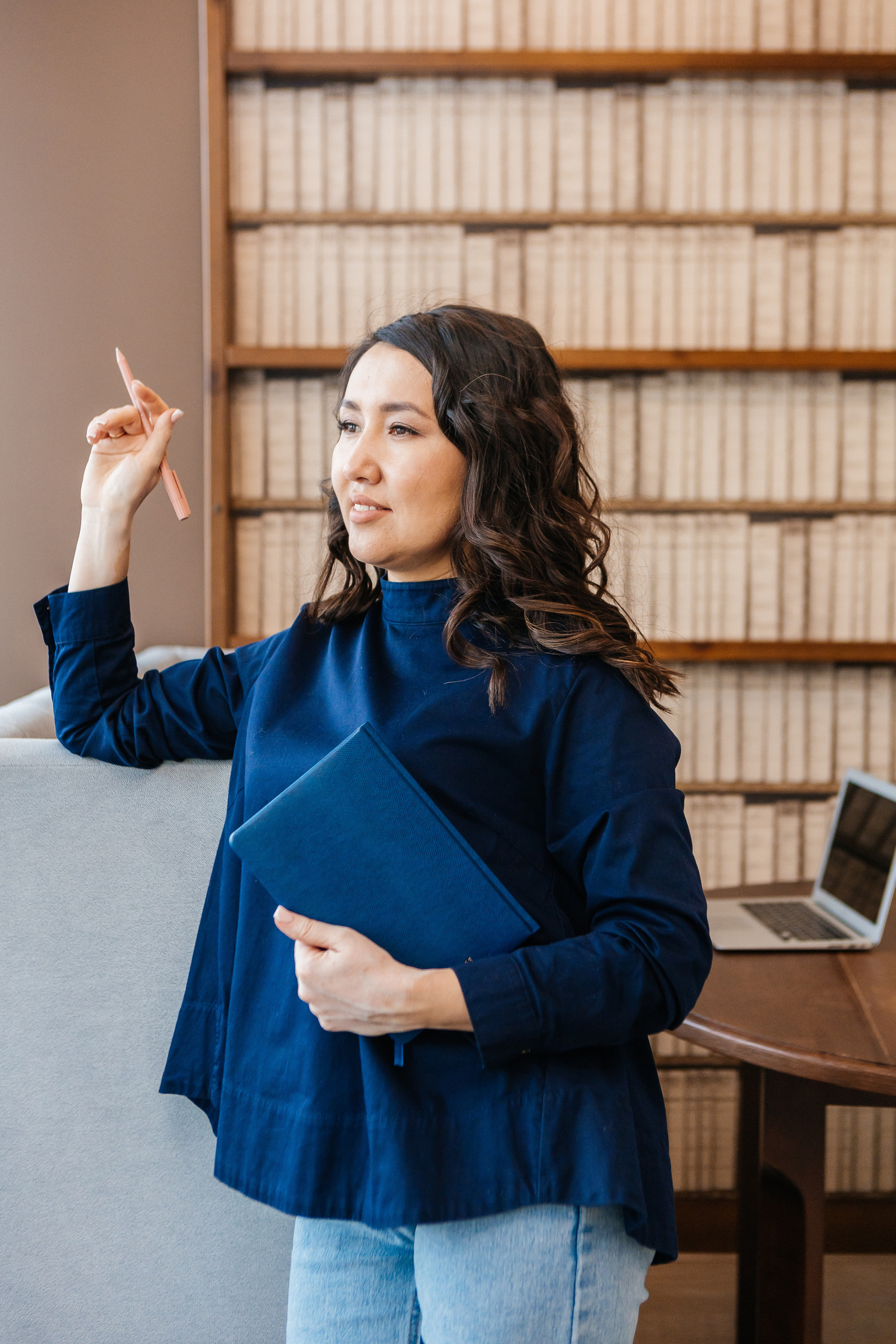 Контент для юриста Наталья Аверсон. Контент-фотограф в Абакане Наталья Нагибина