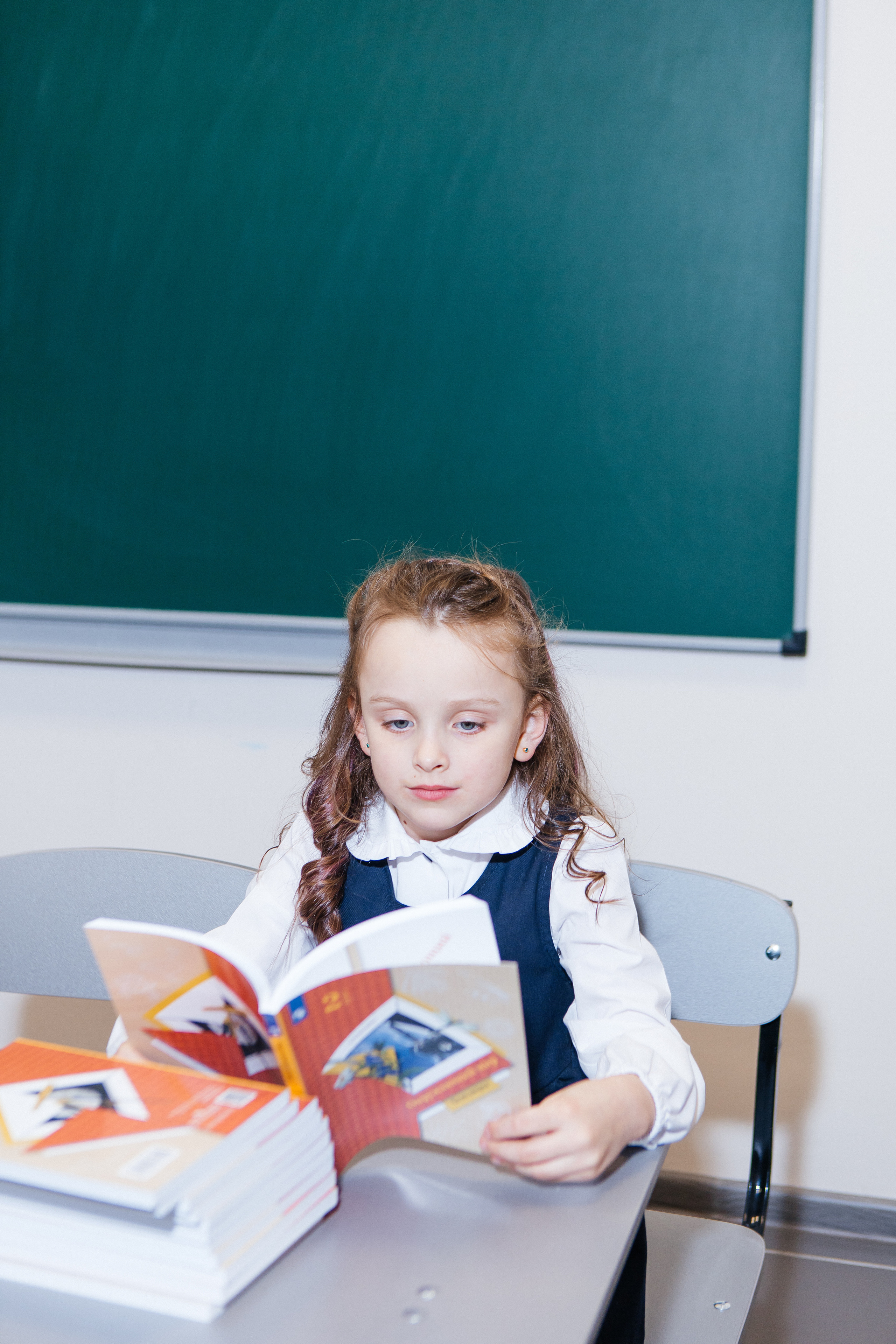 Новогодняя фотосессия для частной школы «Нью Скул». Контент-фотограф в Абакане Наталья Нагибина