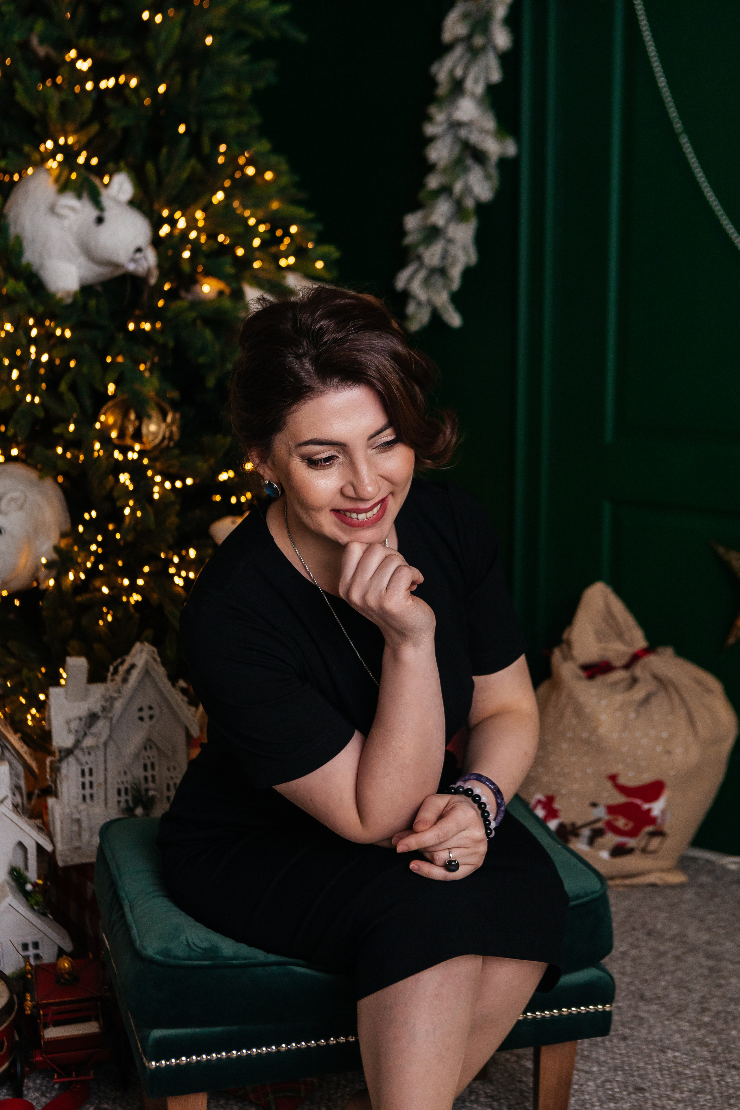 Новогодний контент для регрессолога Севиндж. Контент-фотограф в Абакане Наталья Нагибина