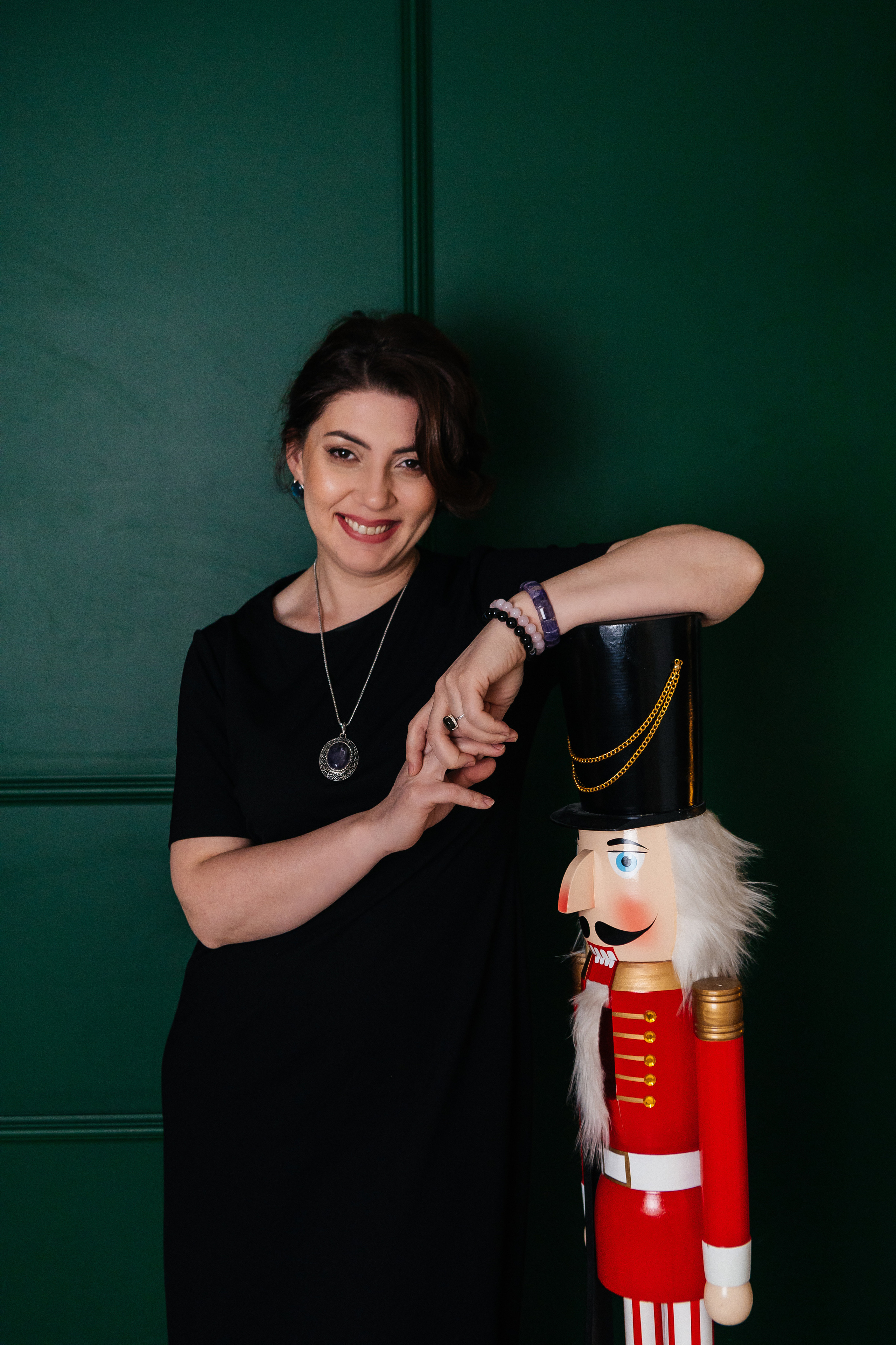 Новогодний контент для регрессолога Севиндж. Контент-фотограф в Абакане Наталья Нагибина