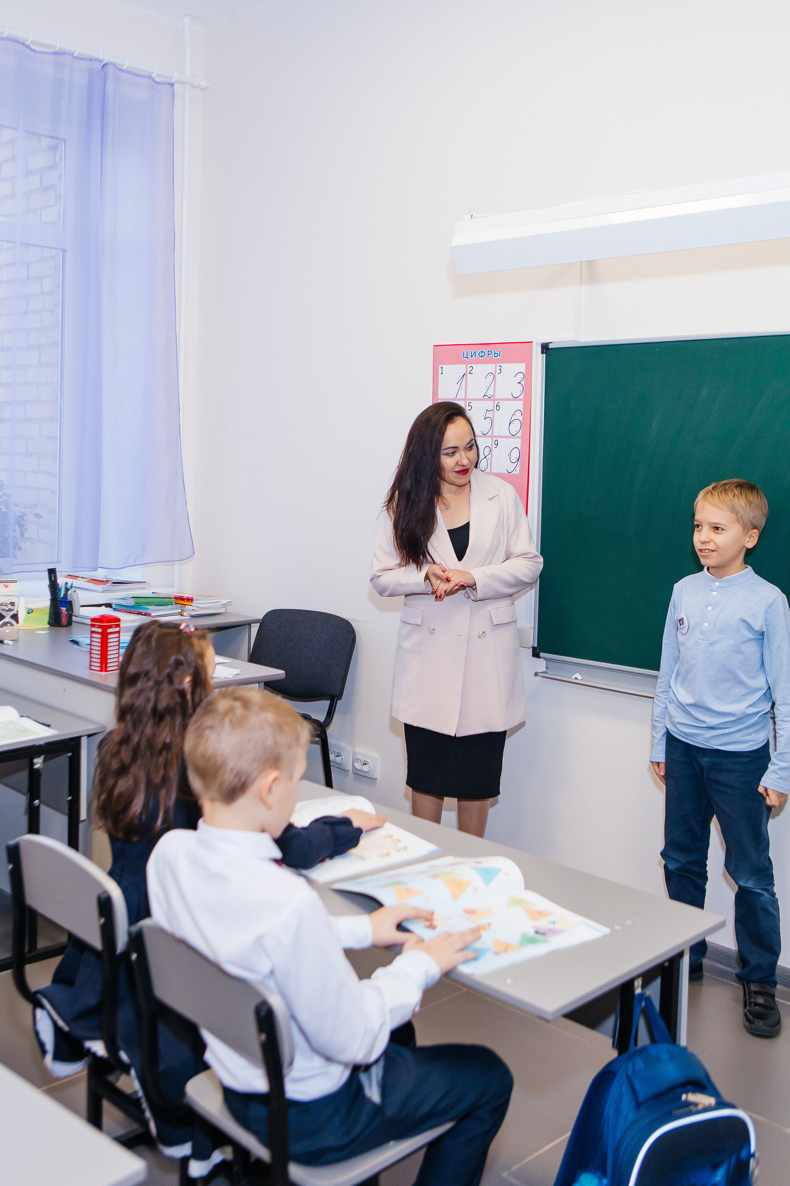 Новогодняя фотосессия для частной школы «Нью Скул». Контент-фотограф в Абакане Наталья Нагибина
