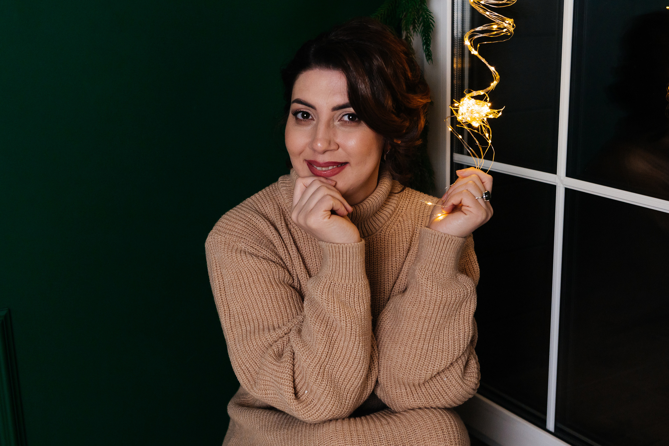 Новогодний контент для регрессолога Севиндж. Контент-фотограф в Абакане Наталья Нагибина