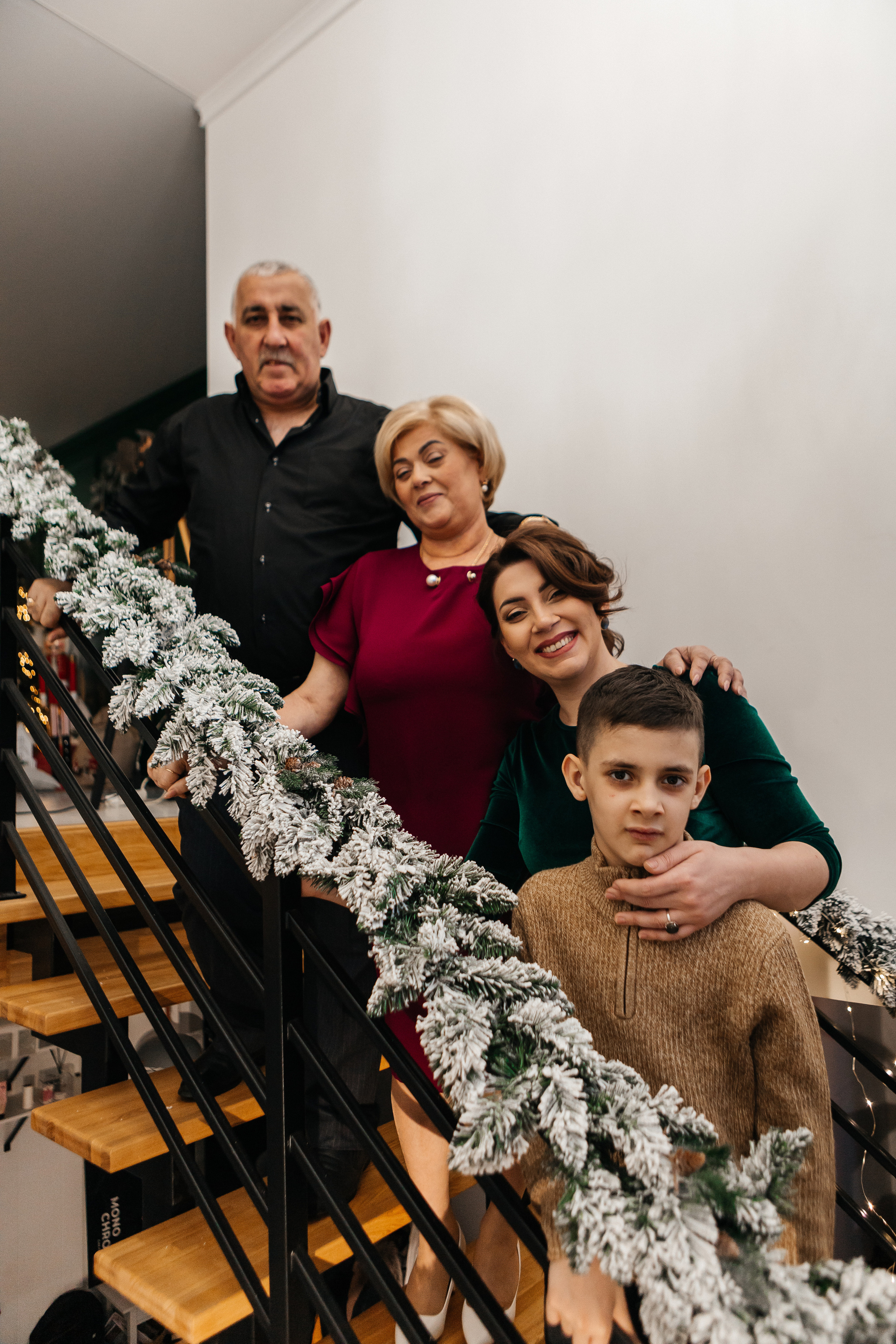 Новогодний контент для регрессолога Севиндж. Контент-фотограф в Абакане Наталья Нагибина