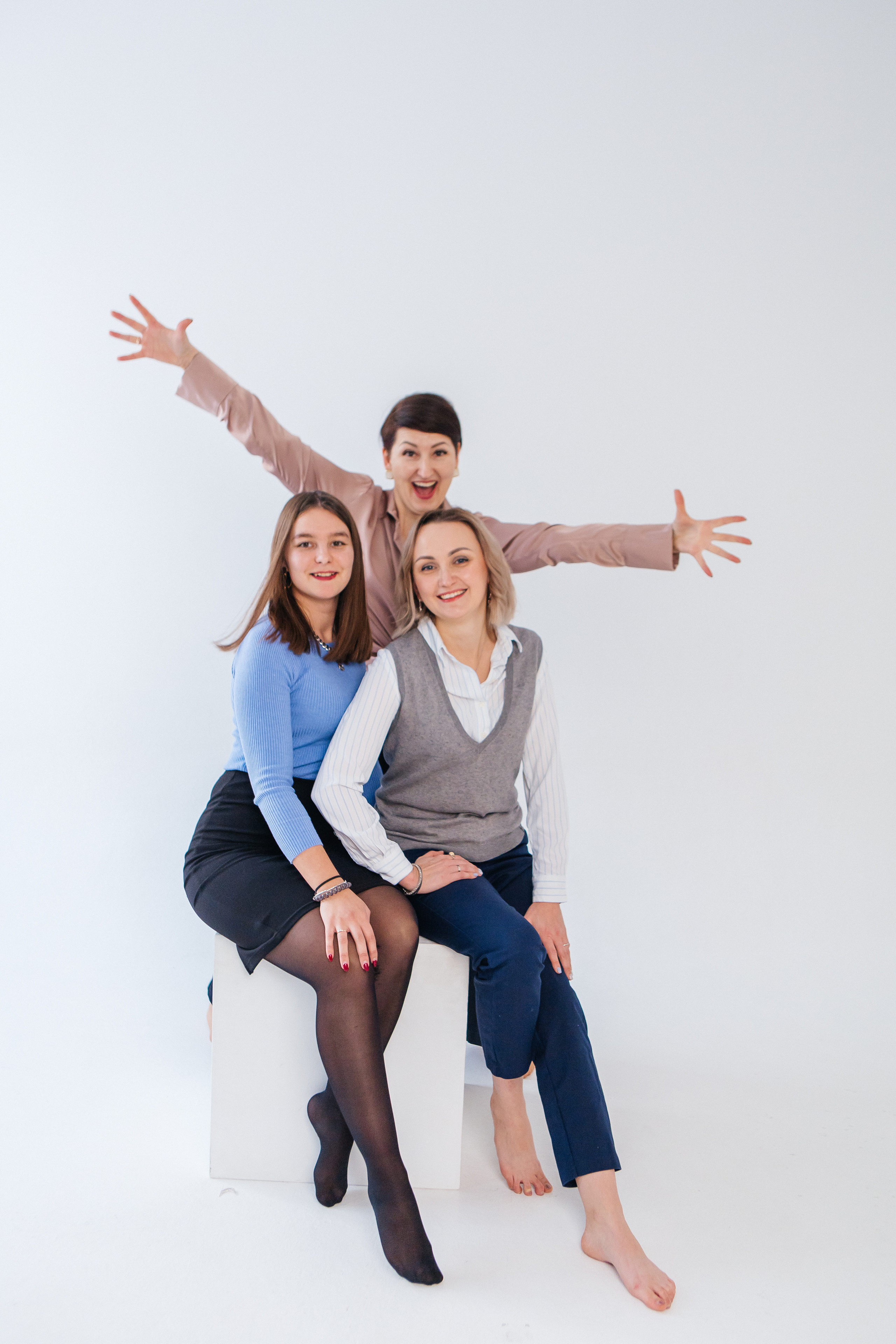 Новогодняя фотосессия для частной школы «Нью Скул». Контент-фотограф в Абакане Наталья Нагибина