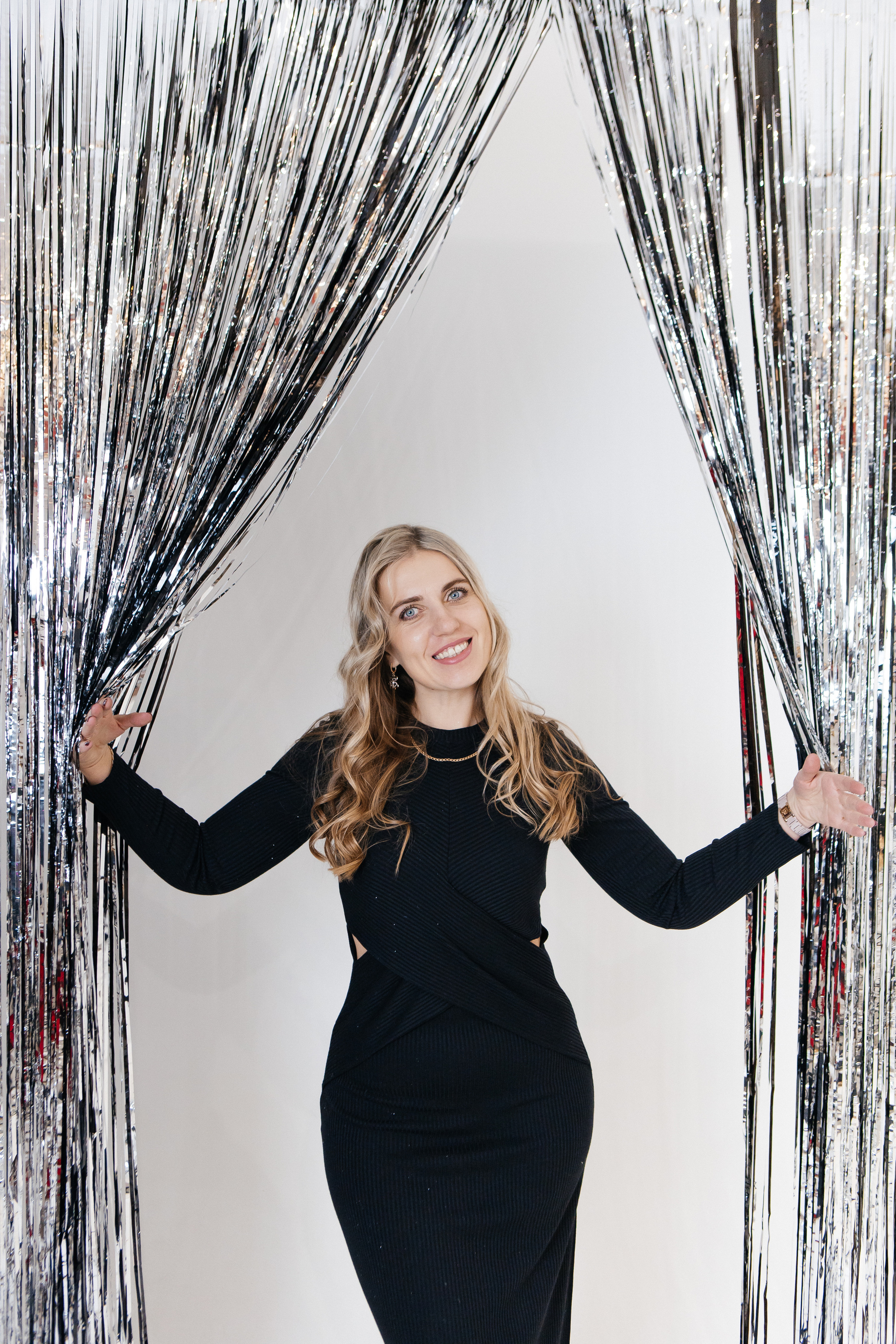 Новогодняя контент-съёмка для Консультантов Mary Kay. Контент-фотограф в Абакане Наталья Нагибина