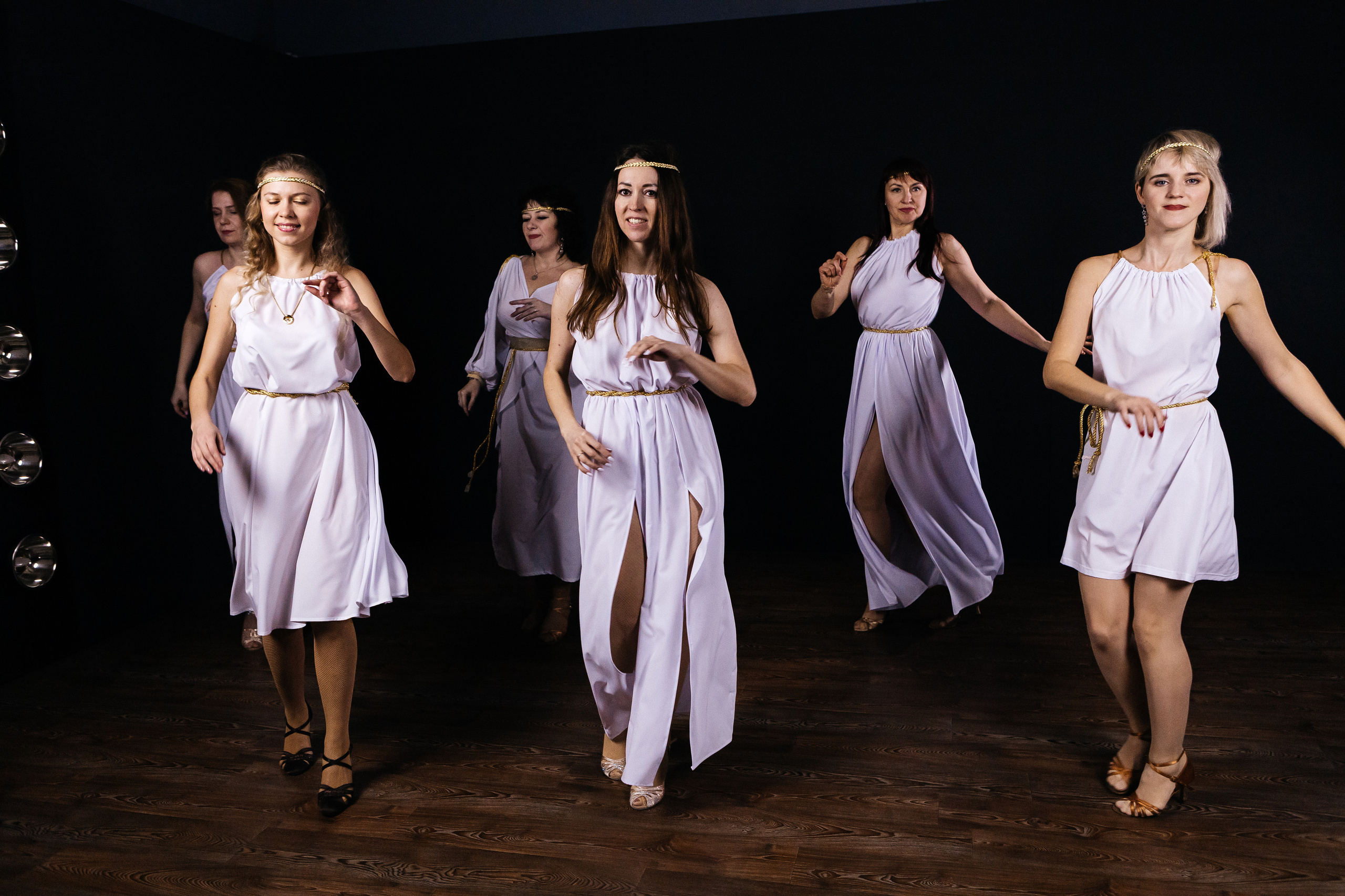 Съёмка танцев (студийная). Контент-фотограф в Абакане Наталья Нагибина