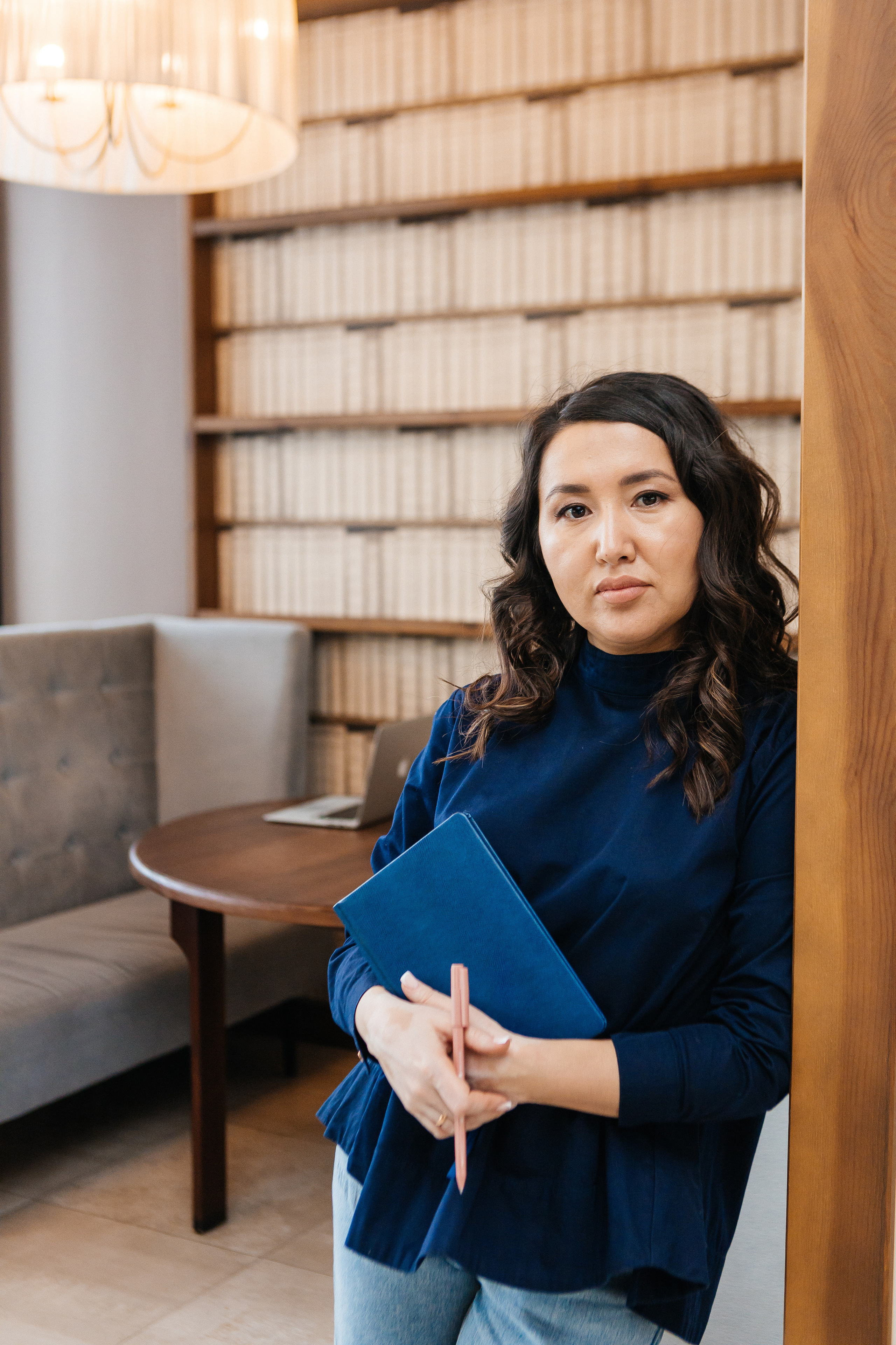 Контент для юриста Наталья Аверсон. Контент-фотограф в Абакане Наталья Нагибина