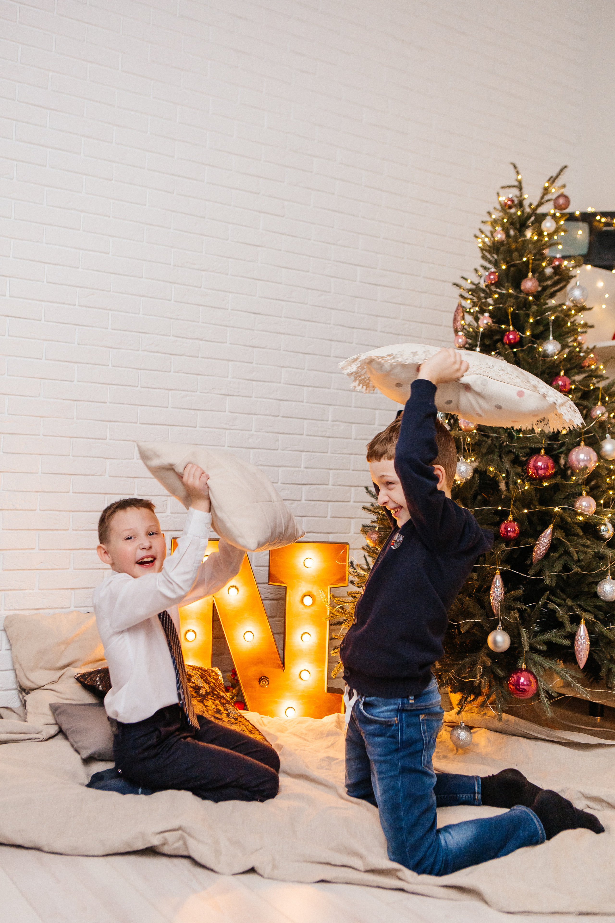Новогодняя фотосессия для частной школы «Нью Скул». Контент-фотограф в Абакане Наталья Нагибина