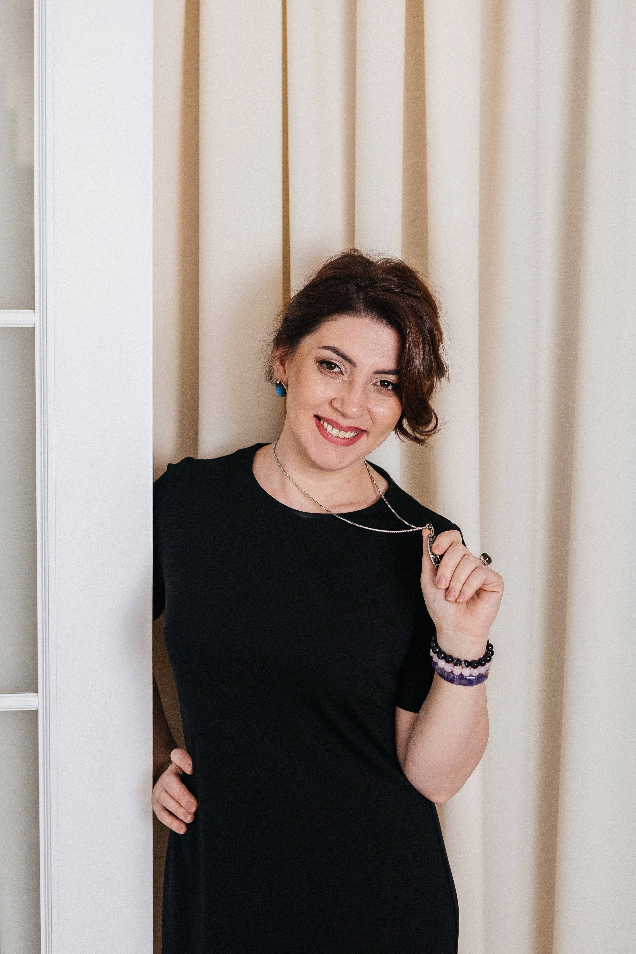 Новогодний контент для регрессолога Севиндж. Контент-фотограф в Абакане Наталья Нагибина