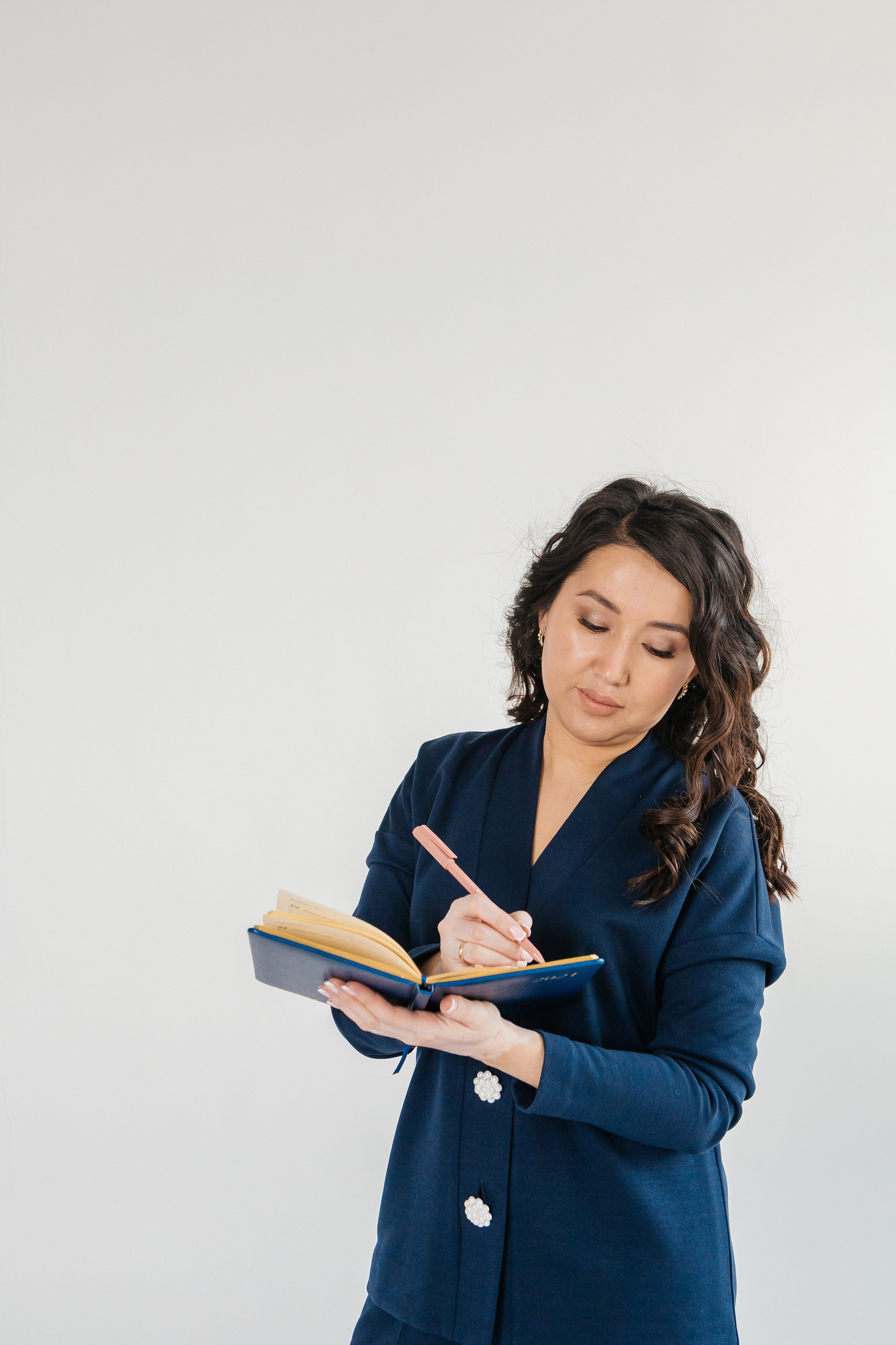 Контент для юриста Наталья Аверсон. Контент-фотограф в Абакане Наталья Нагибина