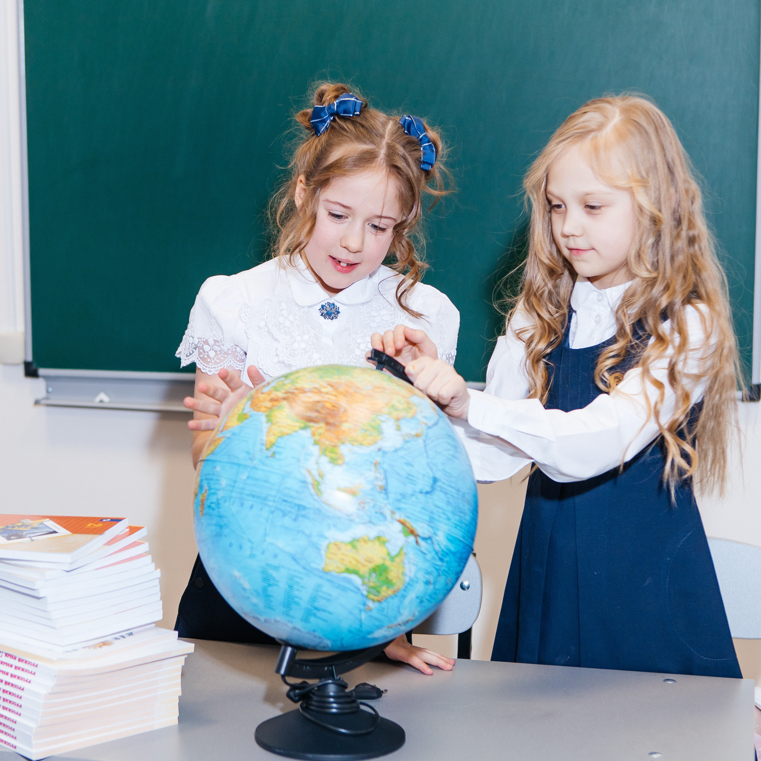 Новогодняя фотосессия для частной школы «Нью Скул». Контент-фотограф в Абакане Наталья Нагибина