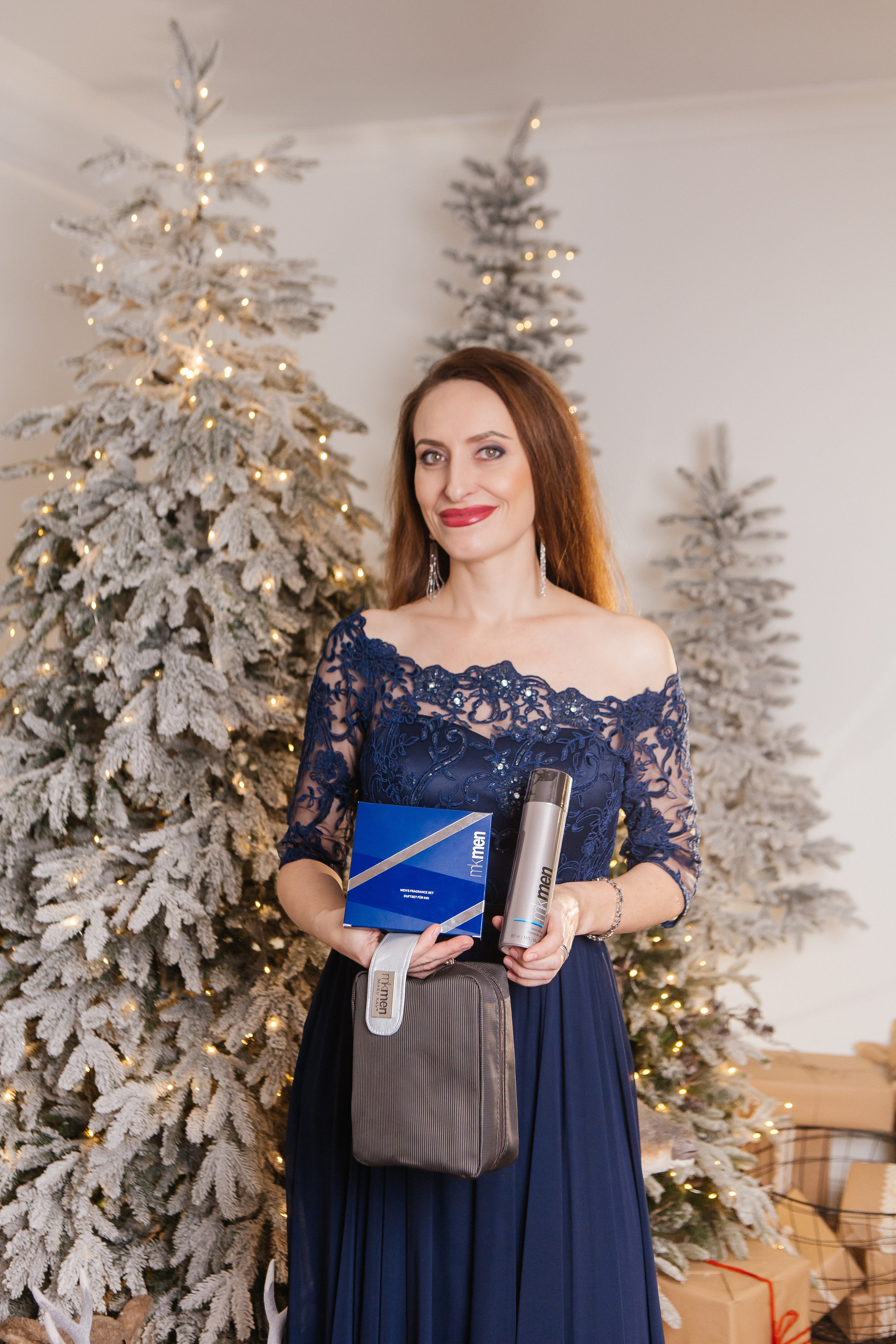 Новогодняя контент-съёмка для Консультантов Mary Kay. Контент-фотограф в Абакане Наталья Нагибина