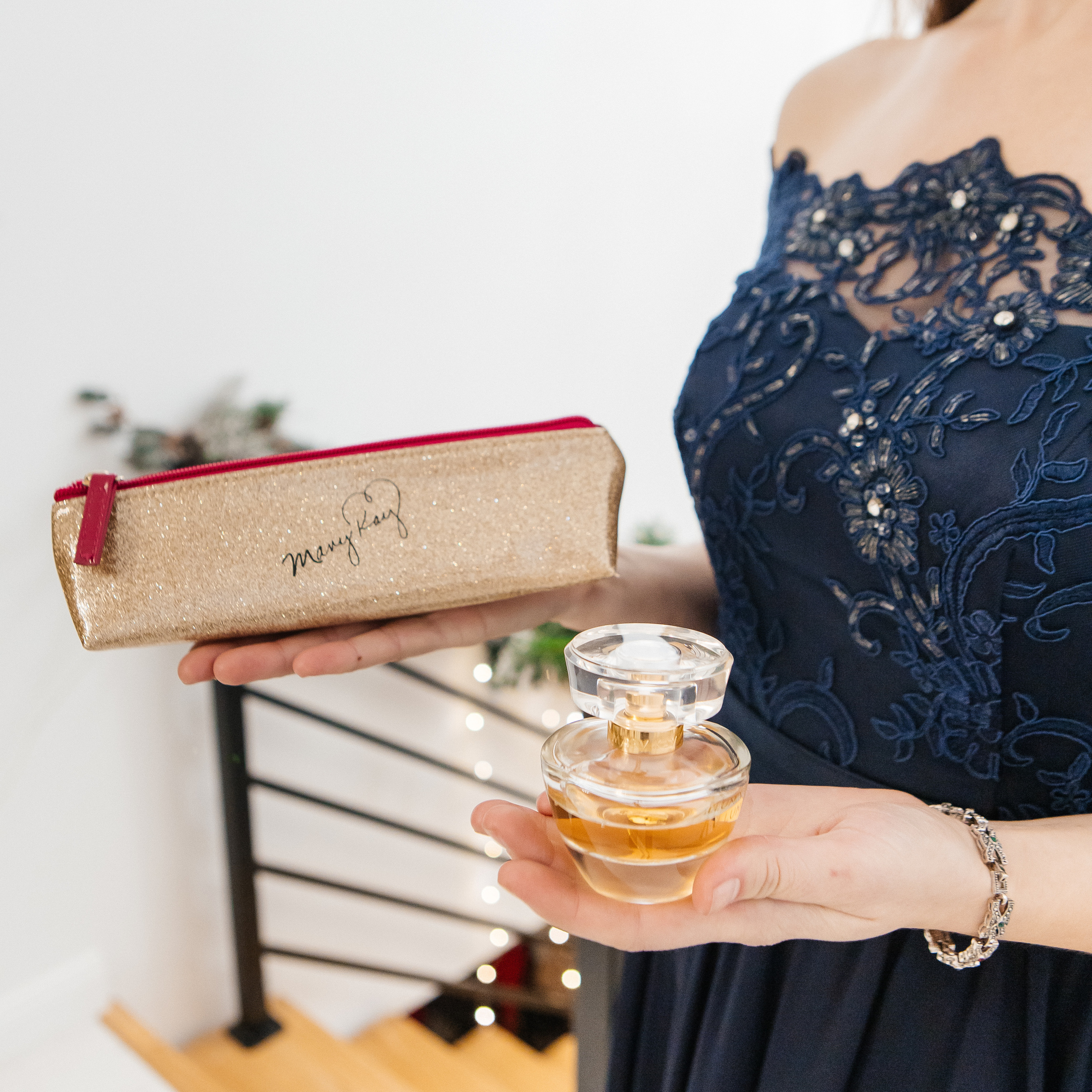 Новогодняя контент-съёмка для Консультантов Mary Kay. Контент-фотограф в Абакане Наталья Нагибина