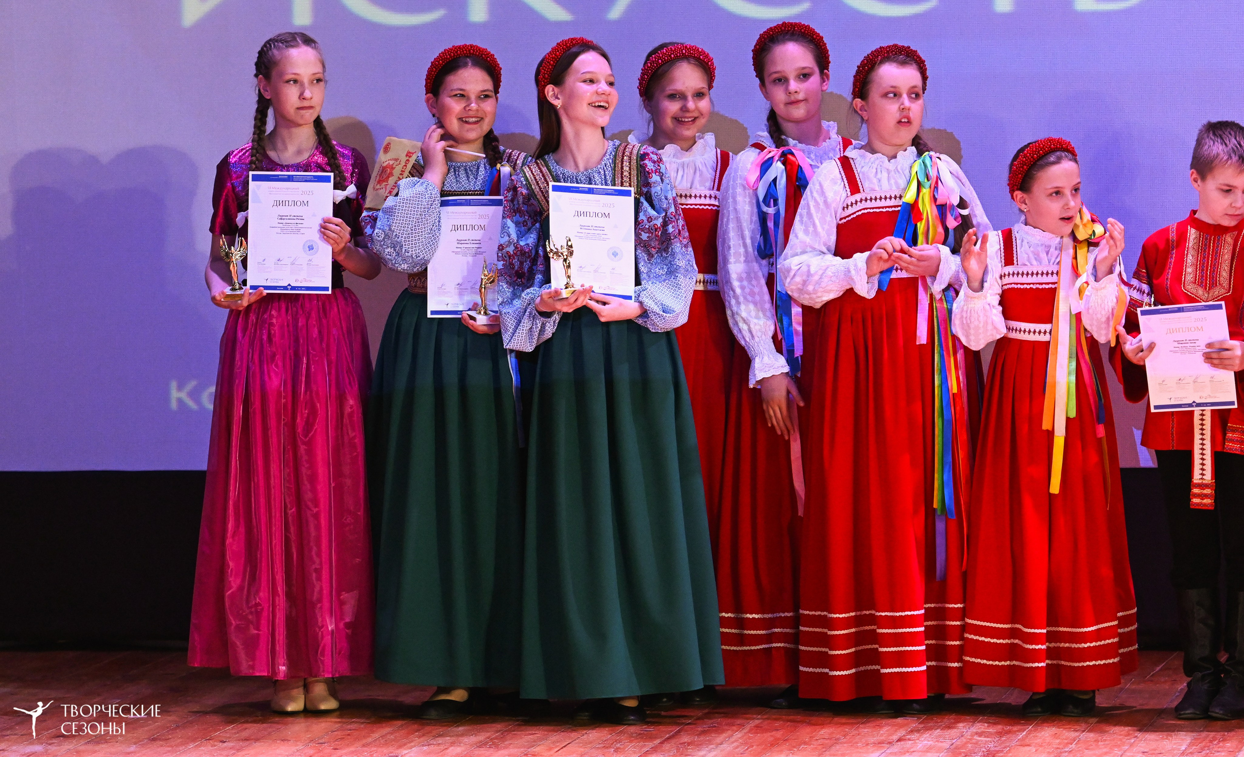 10.05.2025 «Творческие сезоны» Волгоградские ассамблеи искусств г. Волгоград. Медиастудия Фото Концепт