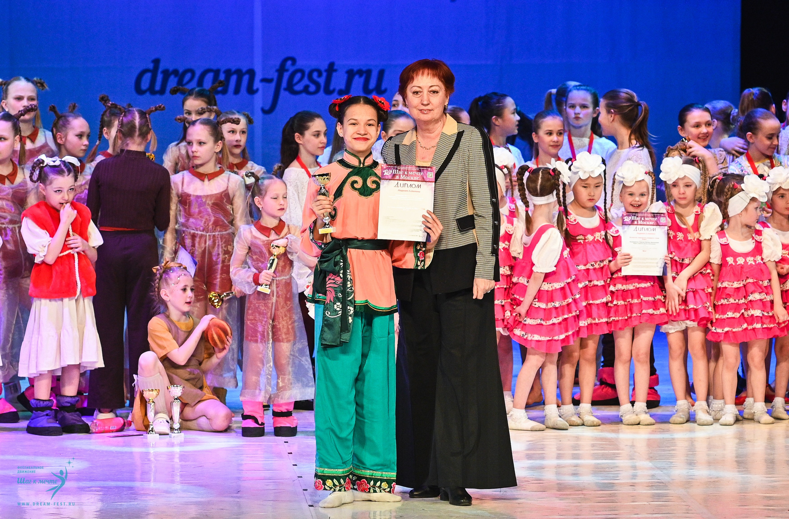 12.04.2025 Фестивальное движение «Шаг к мечте» г. Москва. Медиастудия Фото Концепт