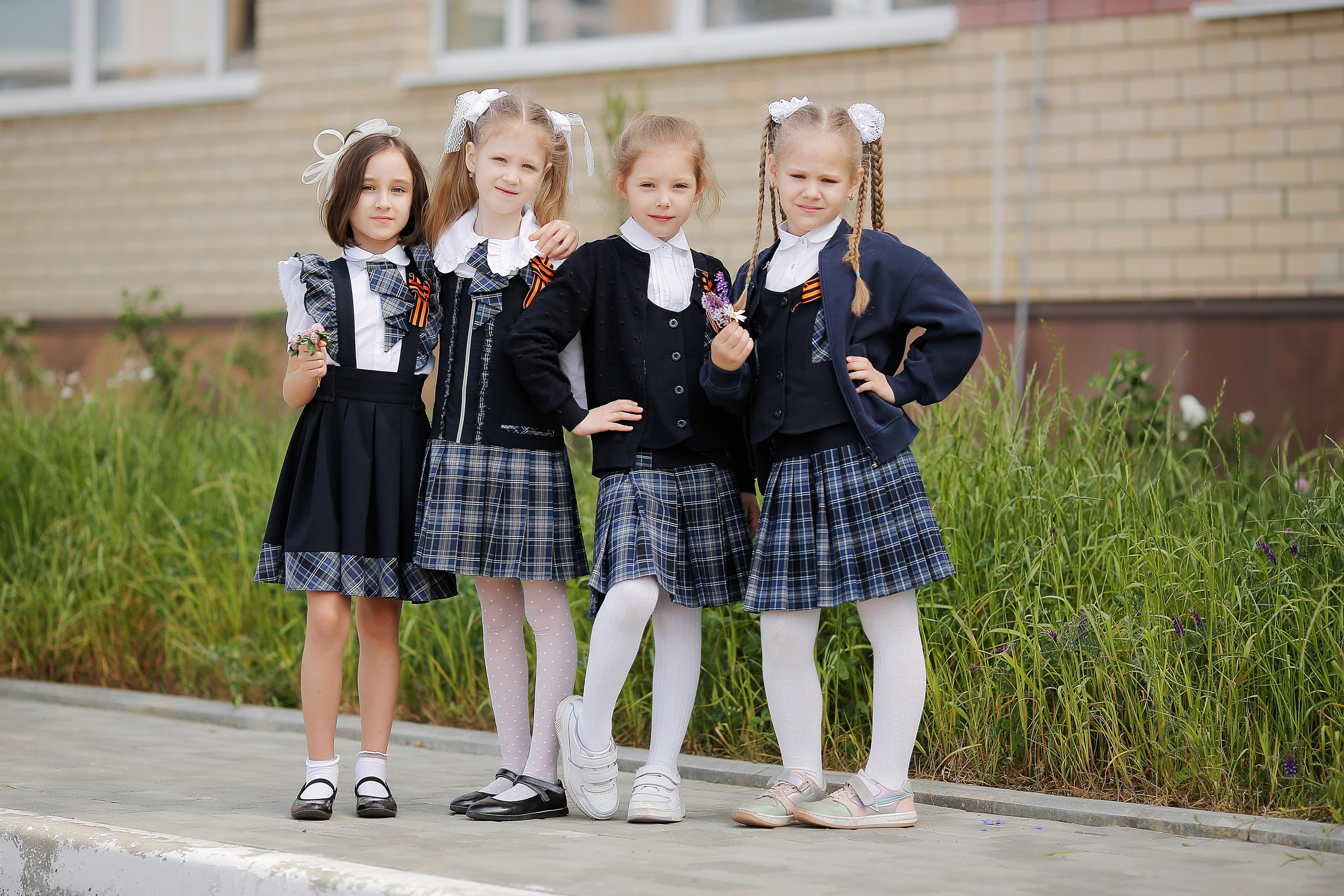 Начальные классы. Классные выпускные альбомы Классфото Краснодар