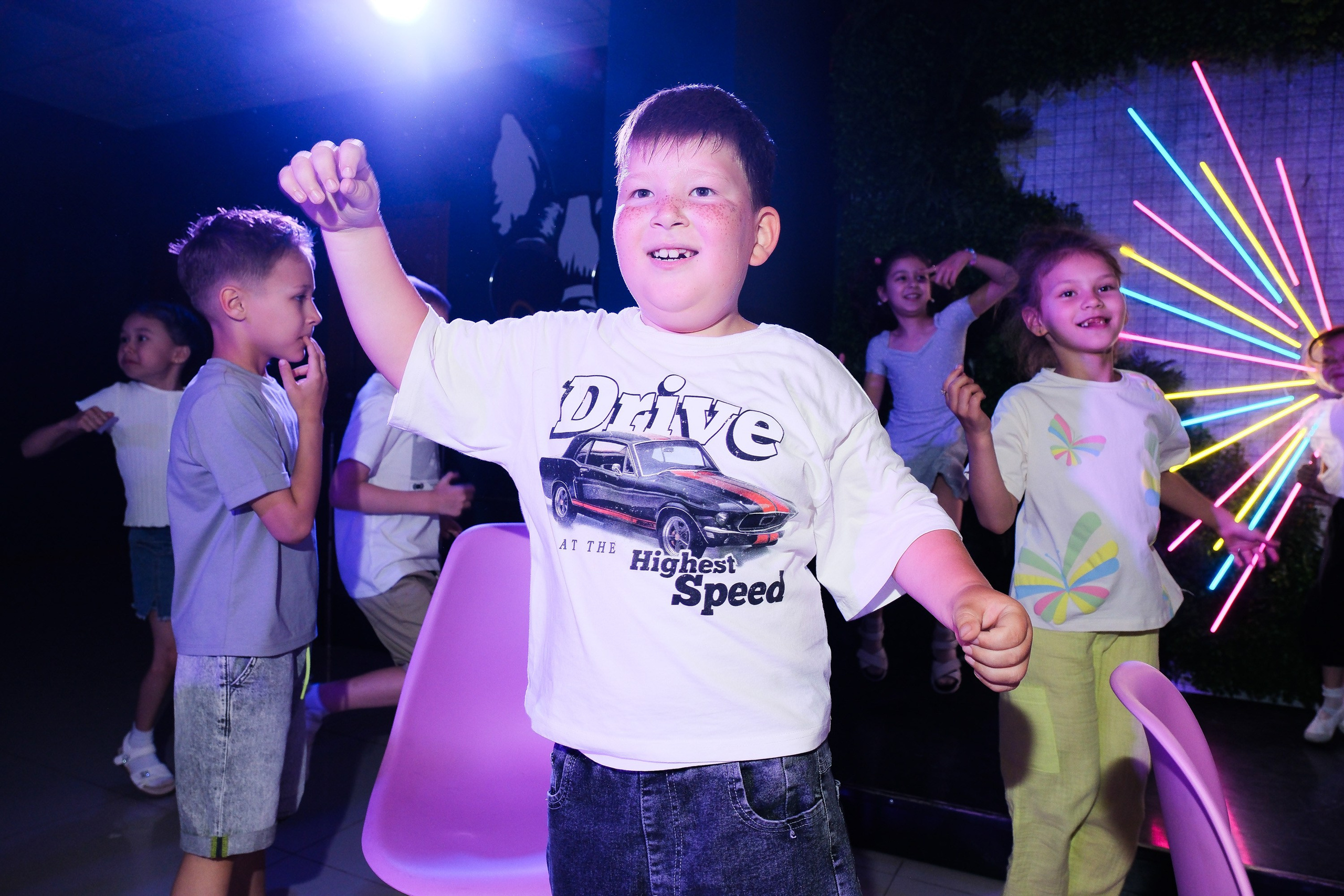 Детский сад. Выпуск. Вечер. Фотограф Анатолий Деникин