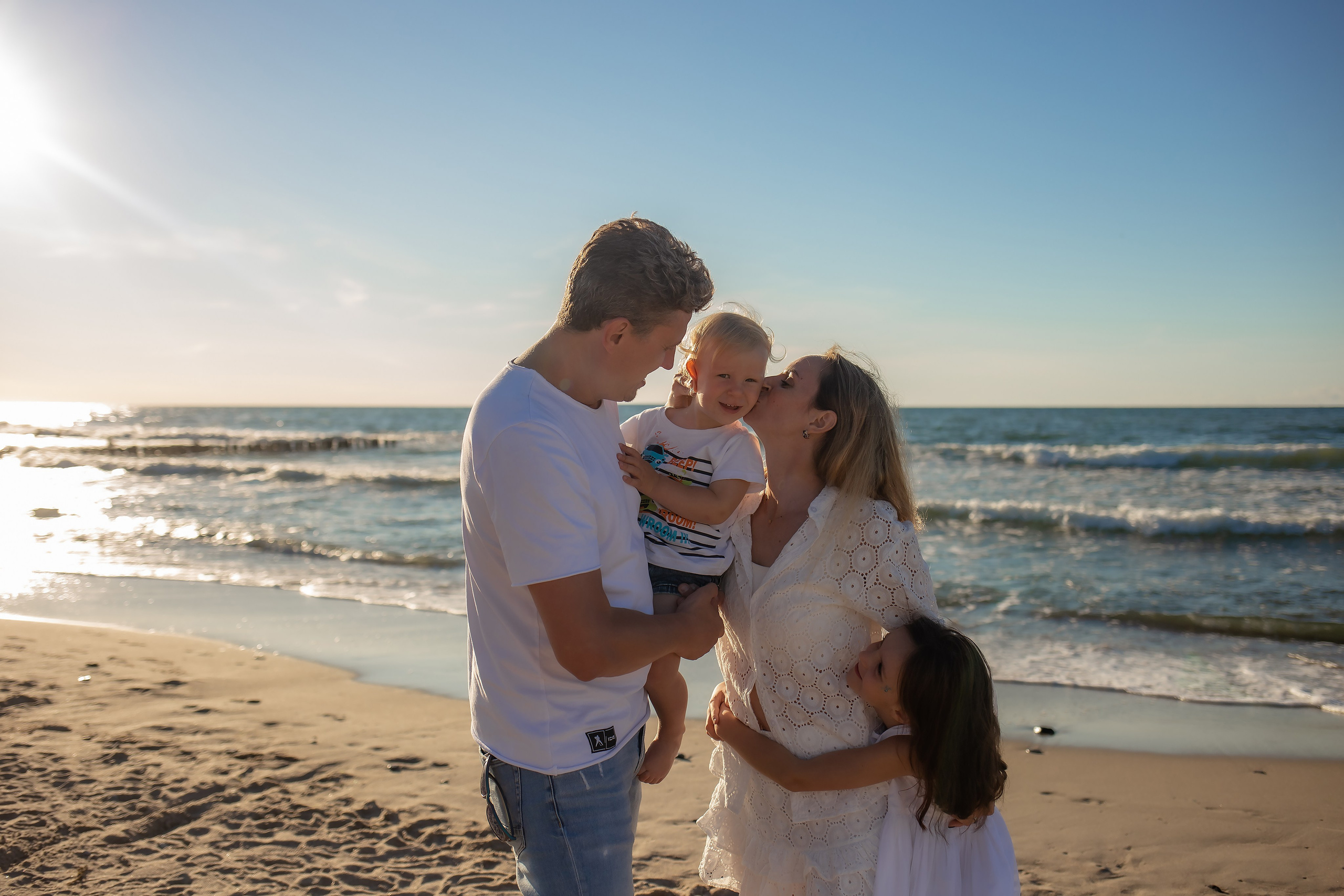 Иван, Ирина, Варя и Гордей. Малиновка. Фотограф в Калининграде Решетникова Алина