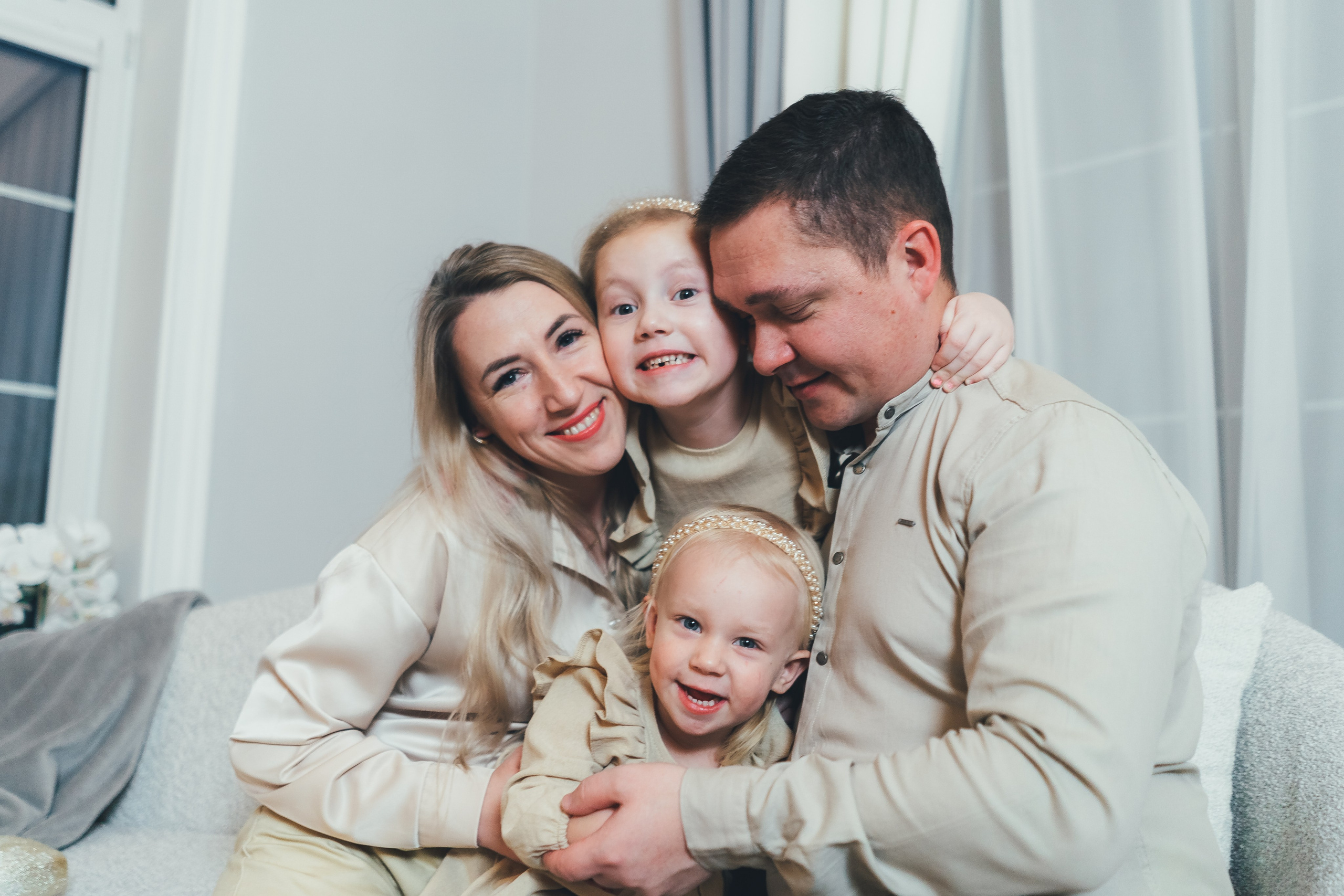 Ольга с семьей, Ногинск, студия Celebrity. Наталья Дукалова фотограф Щелково Королев Пушкино Москва Балашиха