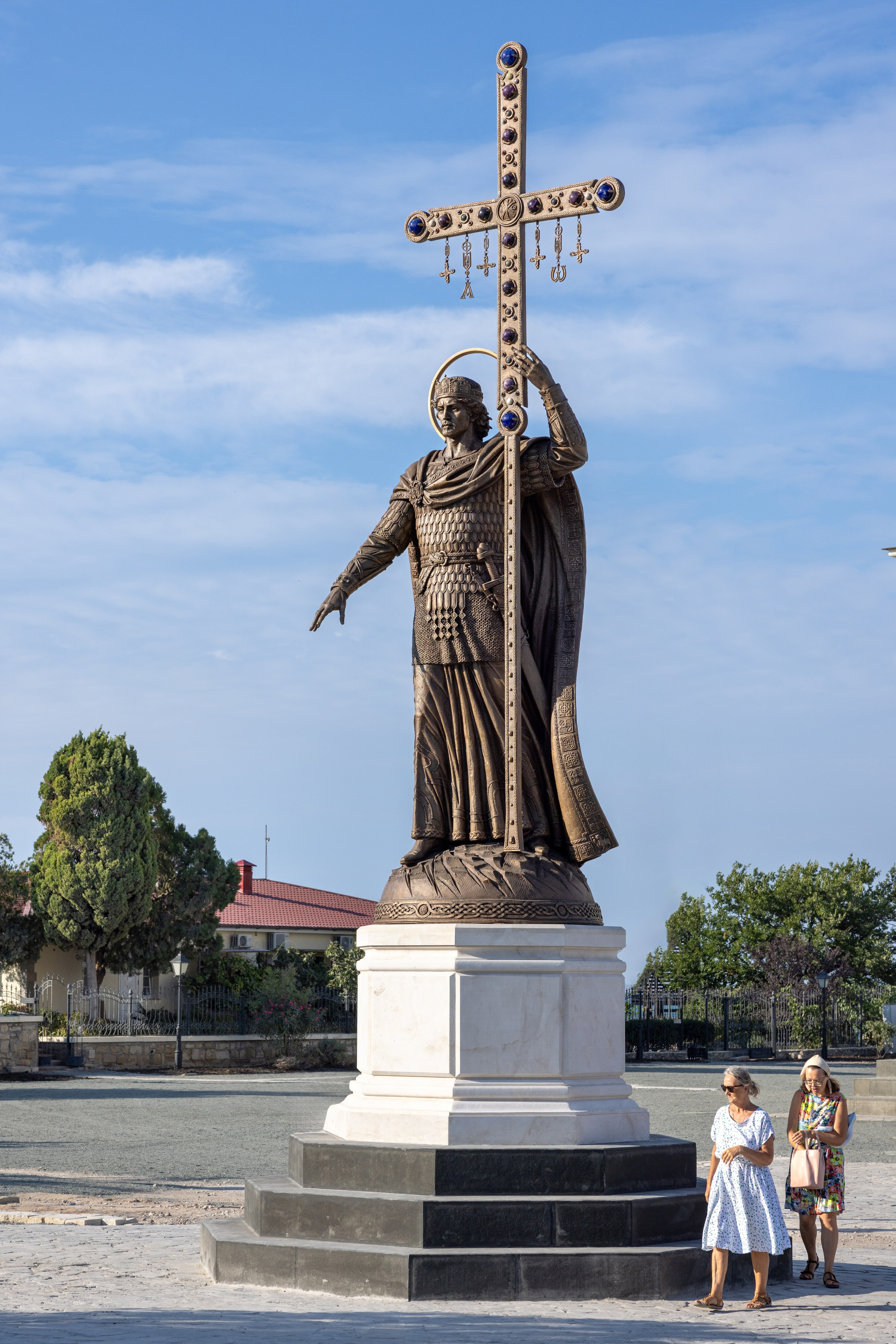 Памятник князю Владимиру в Херсонесе Таврическом