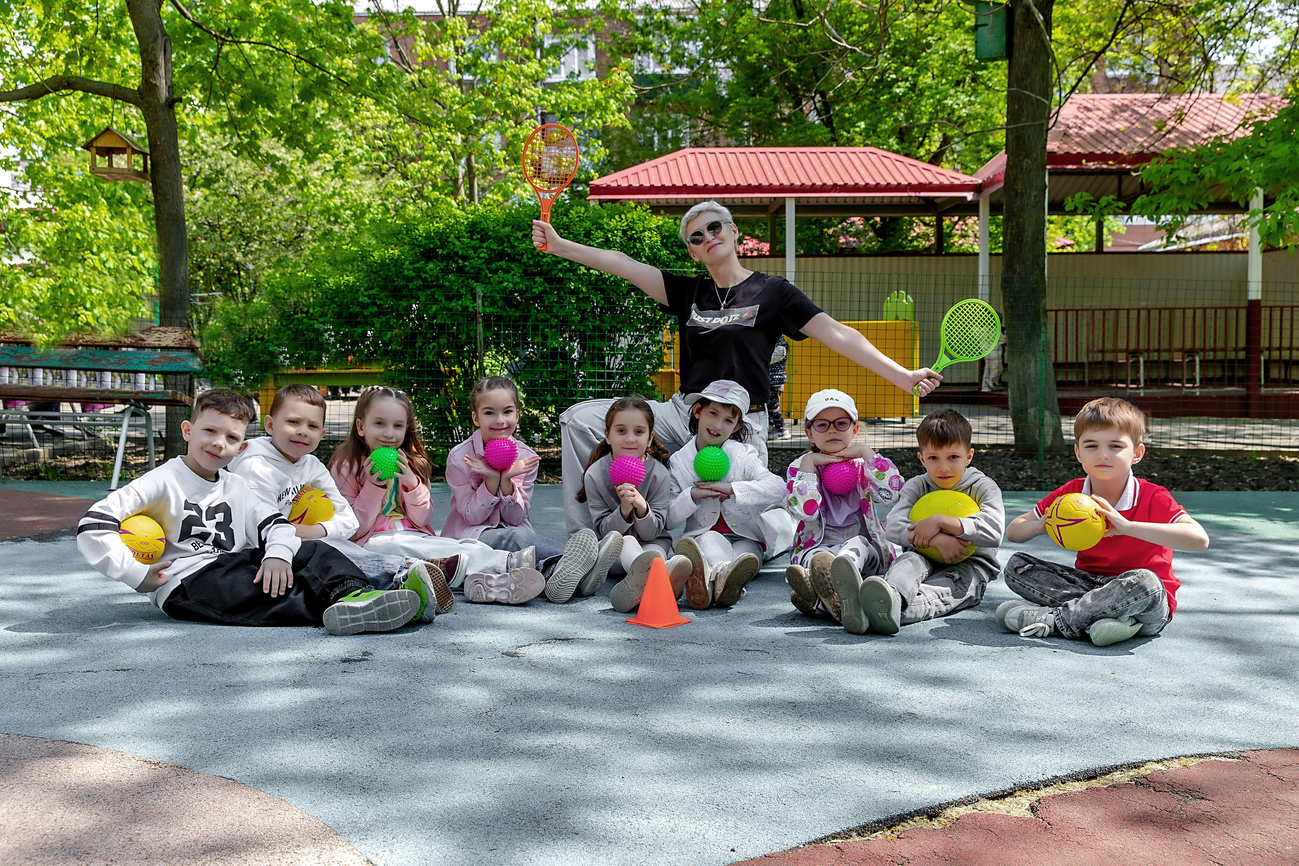 Выпускные (школьные) альбомы (книги) в Ростове-на-Дону. Современные Выпускные Альбомы в Ростове-на-Дону