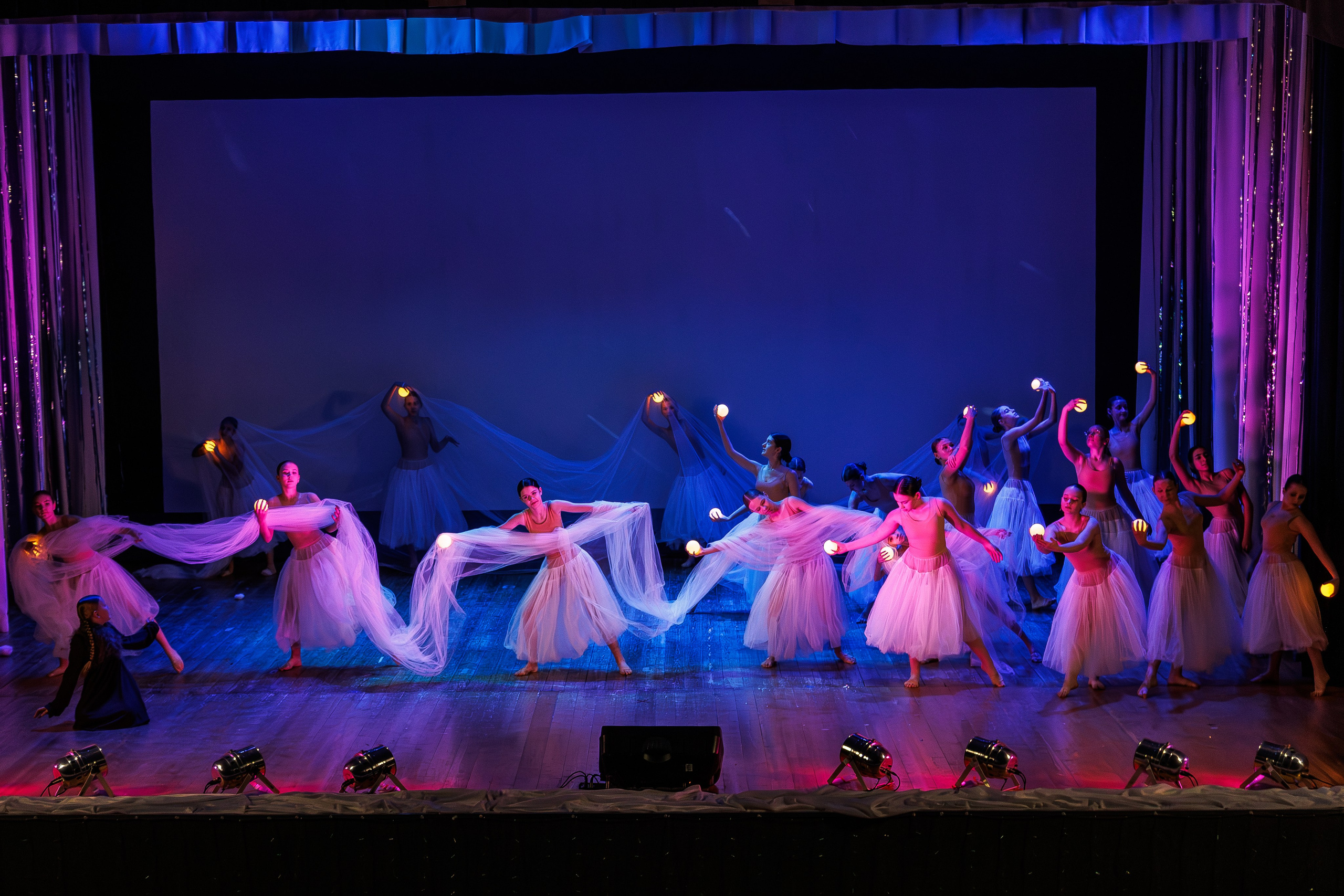 Спектакль «Девочка со спичками». Фотограф в Волгограде Норченко Светлана