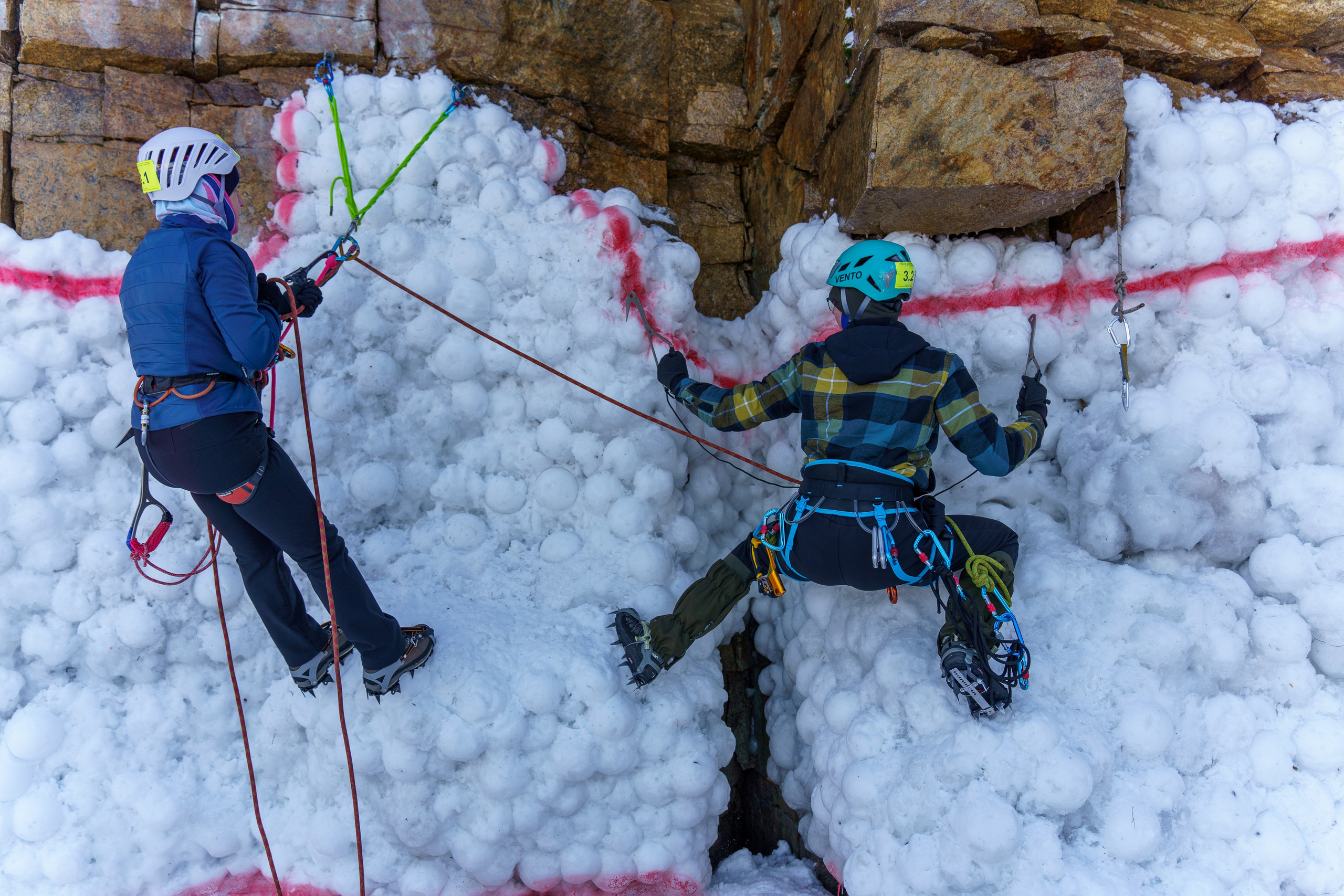 Ледовые связки 2025
