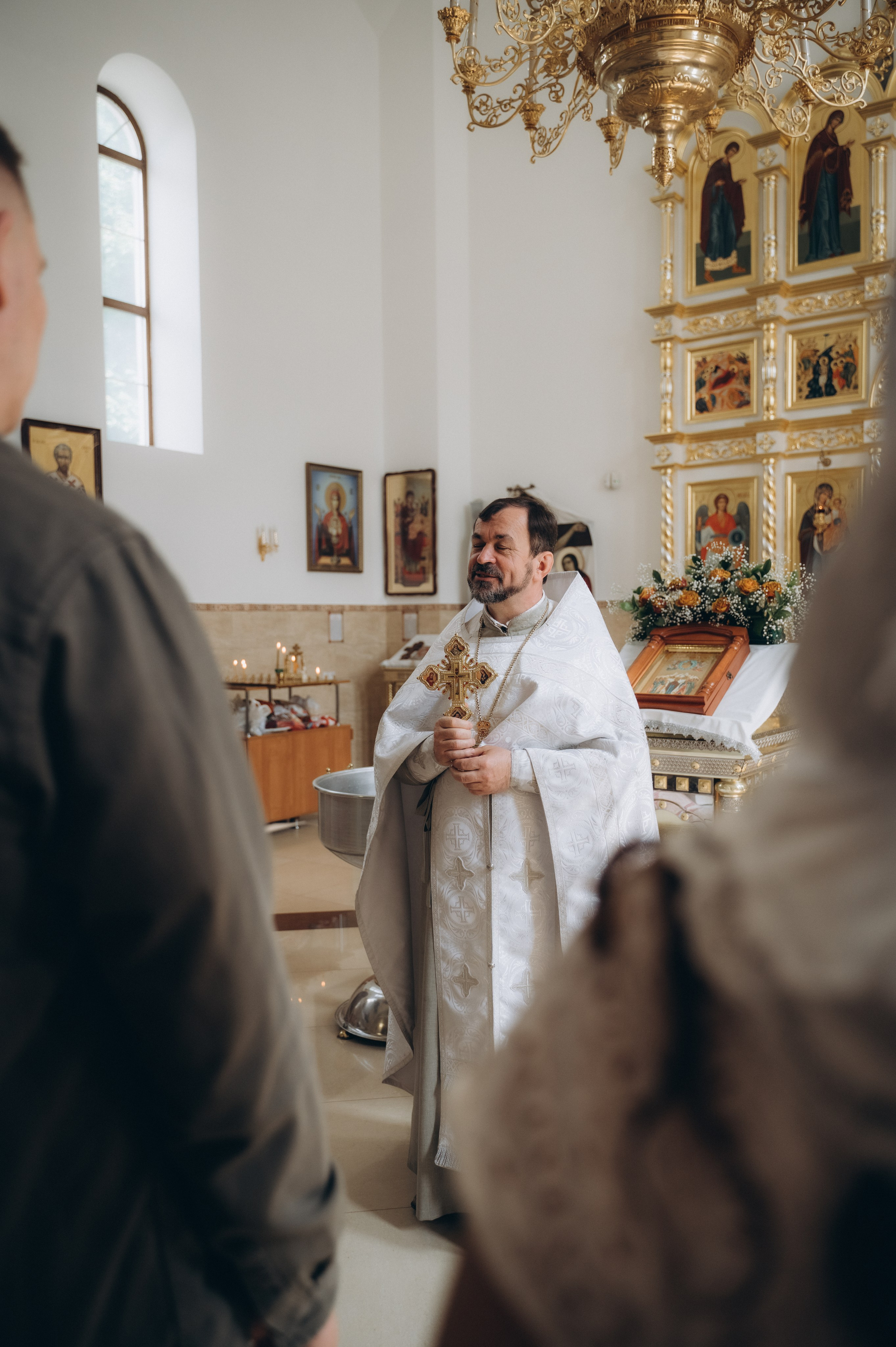 Крещение Корнелии (ХРАМ СВЯТИТЕЛЯ ЛУКИ КРЫМСКОГО). Семейный фотограф в Минске Дарья Дреко