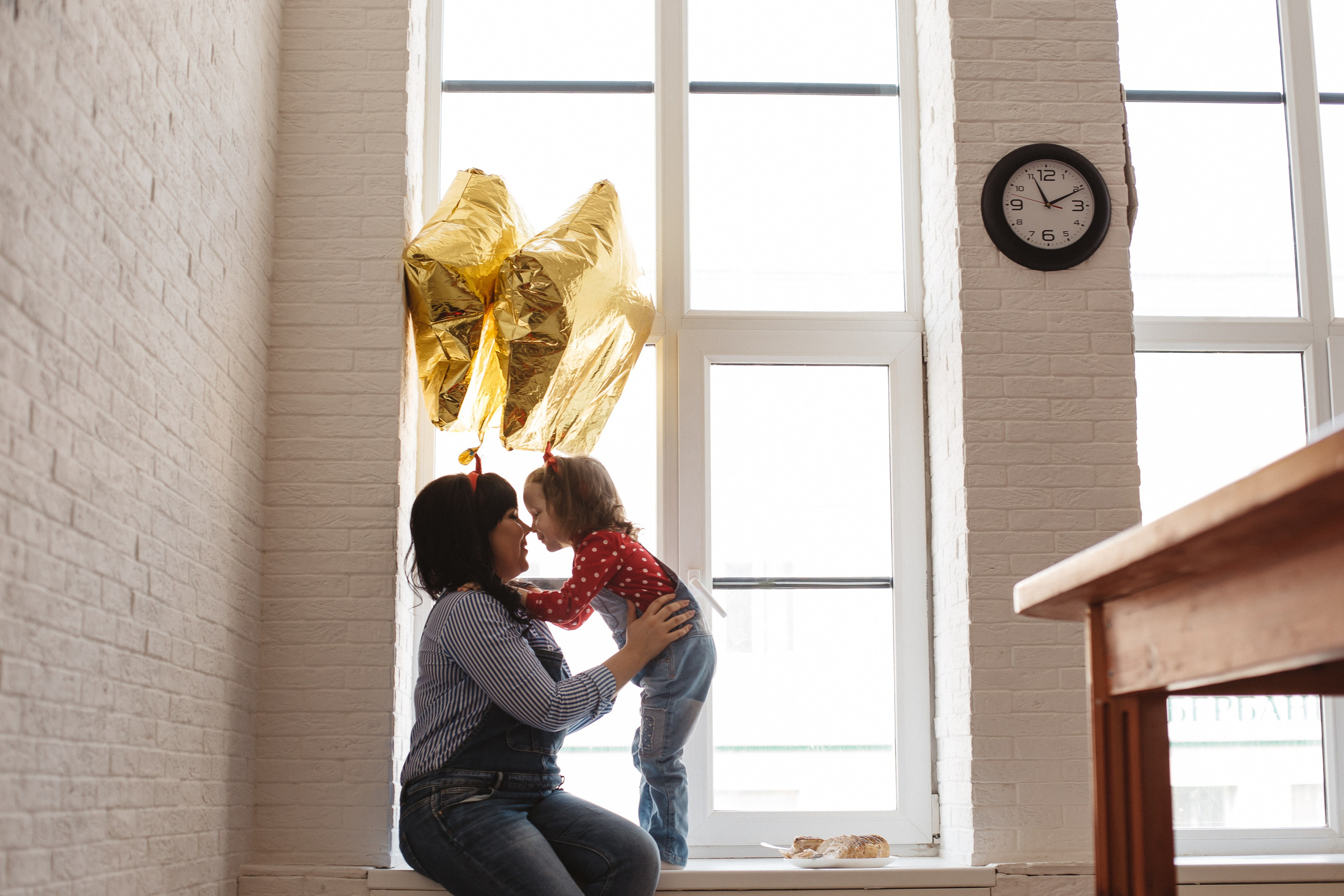 Семейная фотосессия на кухне. Фотограф в спб Александр Потапов