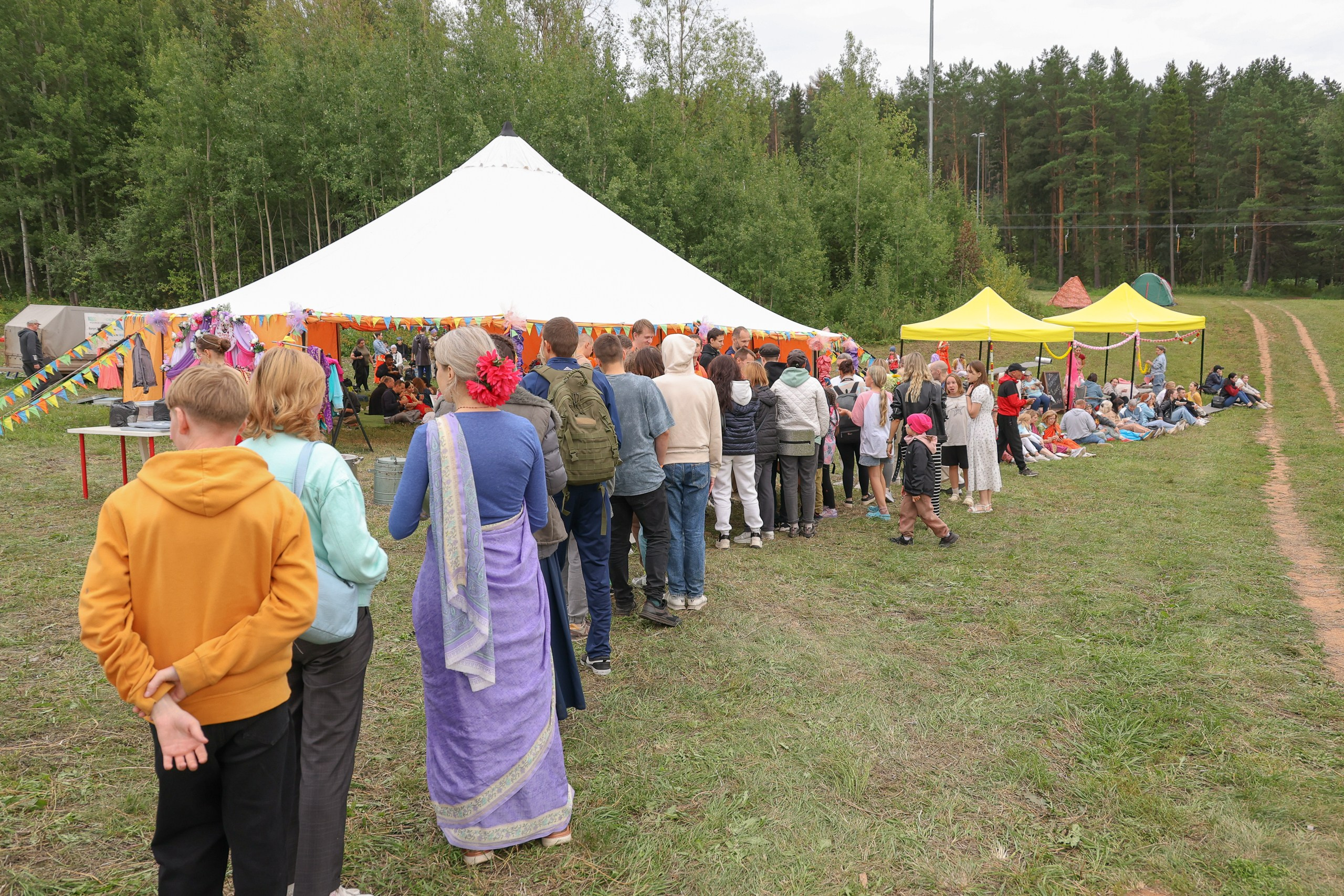 Фестиваль Счастье фест. СК Чекерил