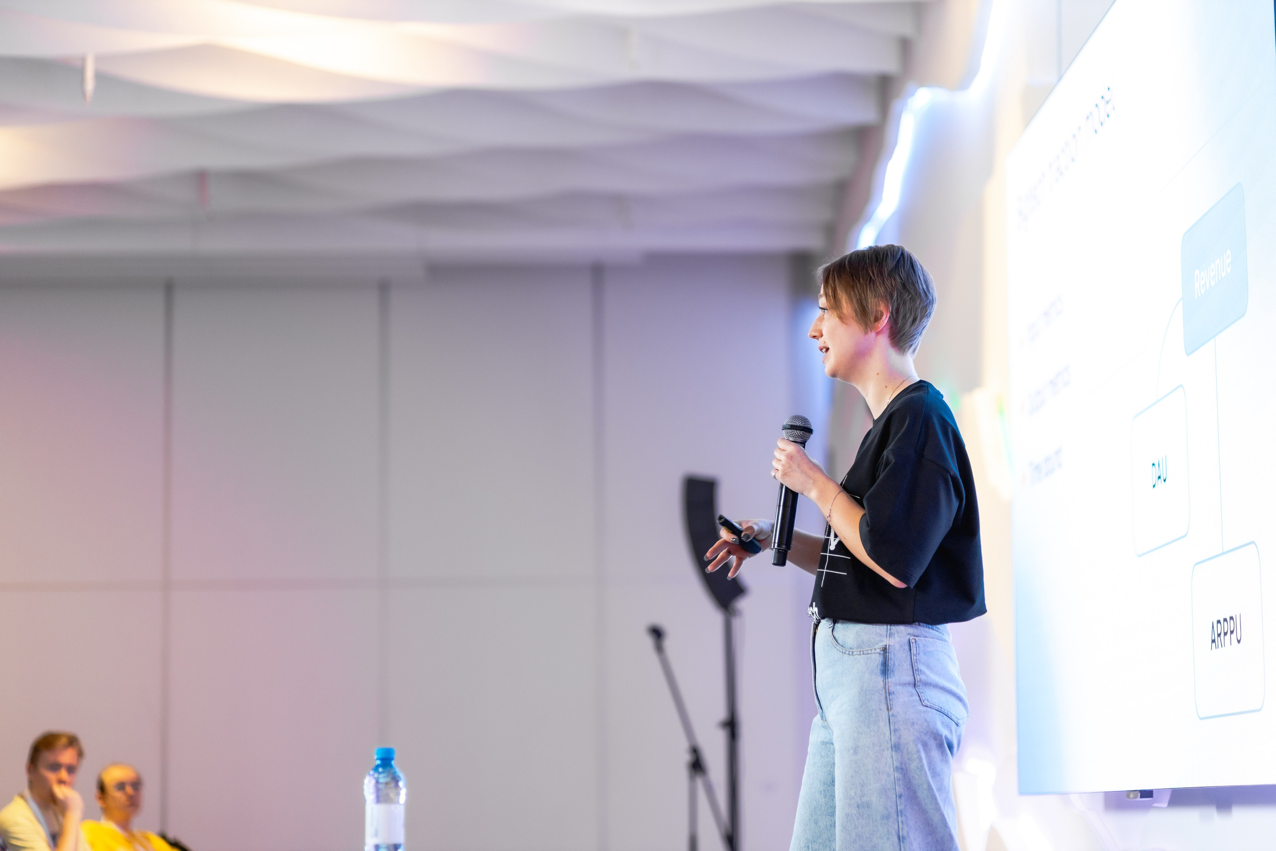 Aha! — 29–30 мая 2025. Фотобанк Матемаркетинг