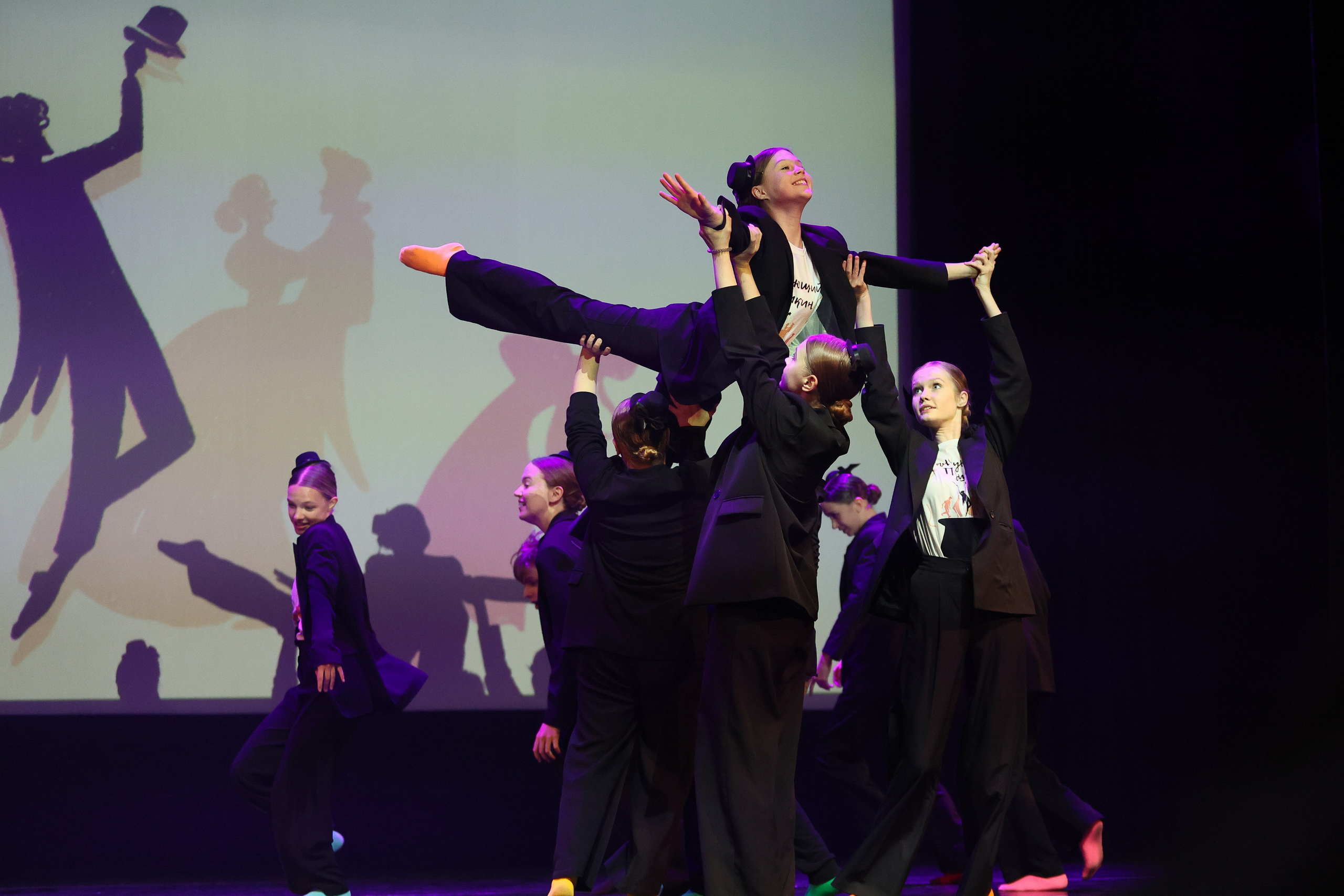 Профессиональная съемка хореографического конкурса в Пушкине, Ленинградская область. Портретный Фотограф Александр «Konevtsoph» В Санкт-Петербурге