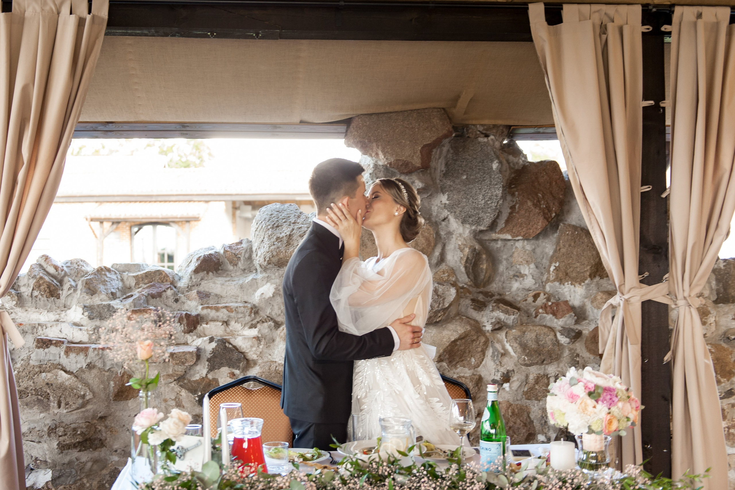 Свадьба в замке Лагендорф. Свадебный фотограф Калининград - Александр Зубанов