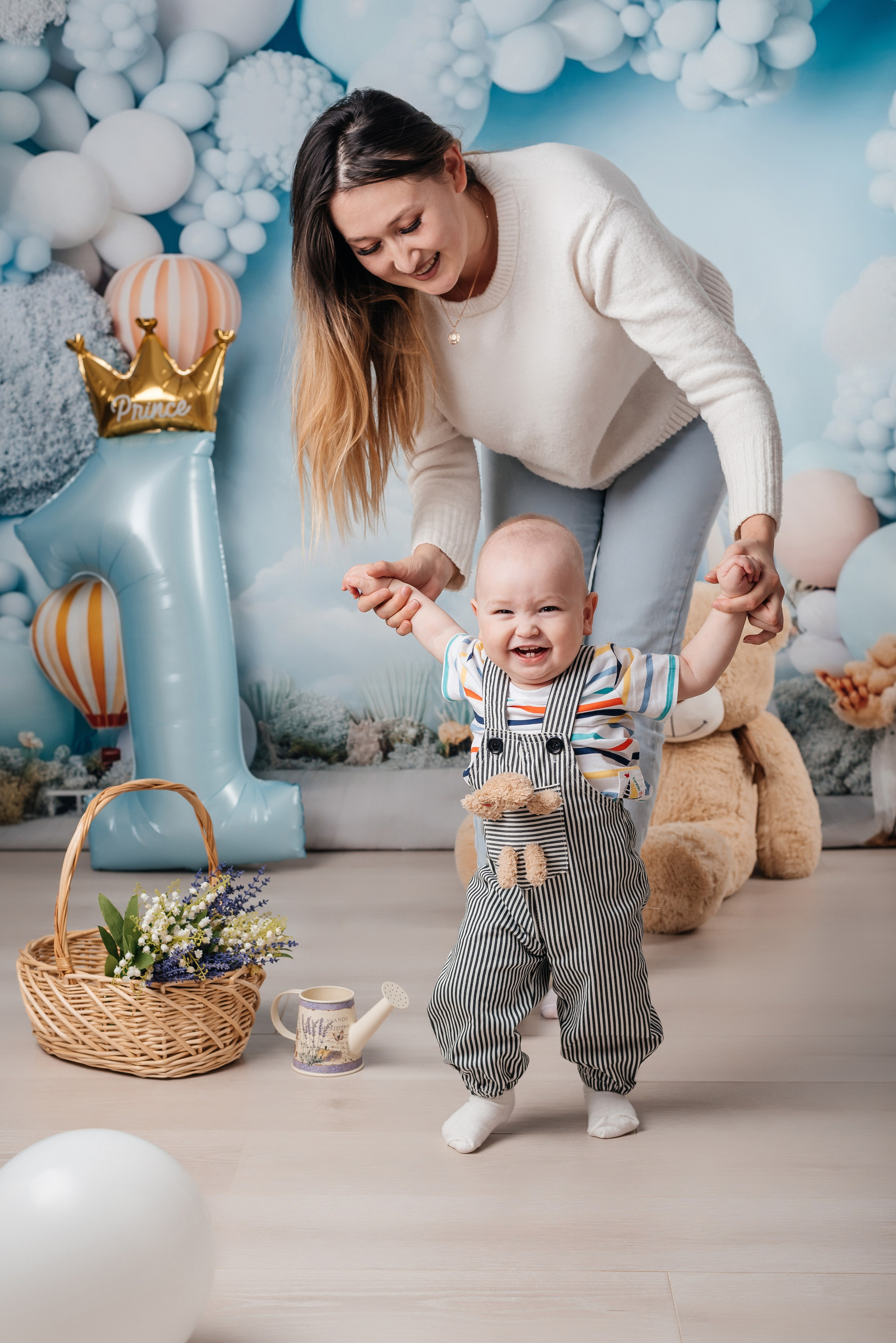 Голубые шарики. Фотограф Лилия Арсланова Уфа Стерлитамак. Свадебные и семейные фотосесссии