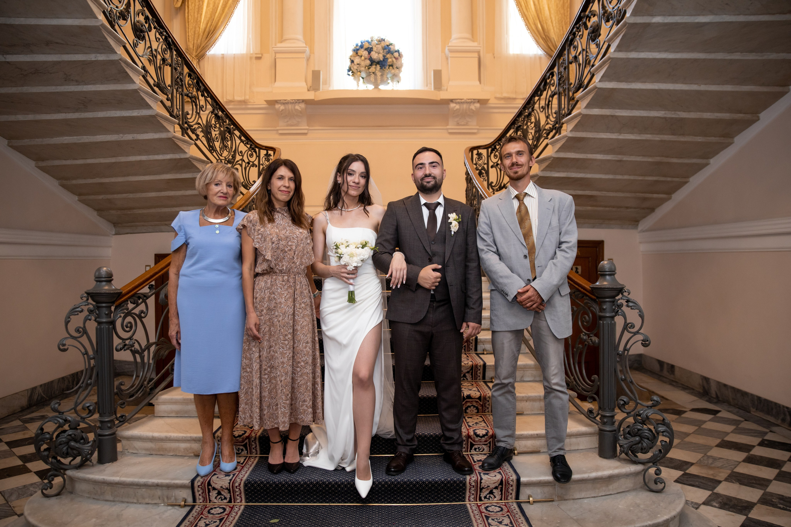 Анна и Александр / Прогулка + ЗАГС. Свадебный и семейный фотограф в Москве Диана Левченко