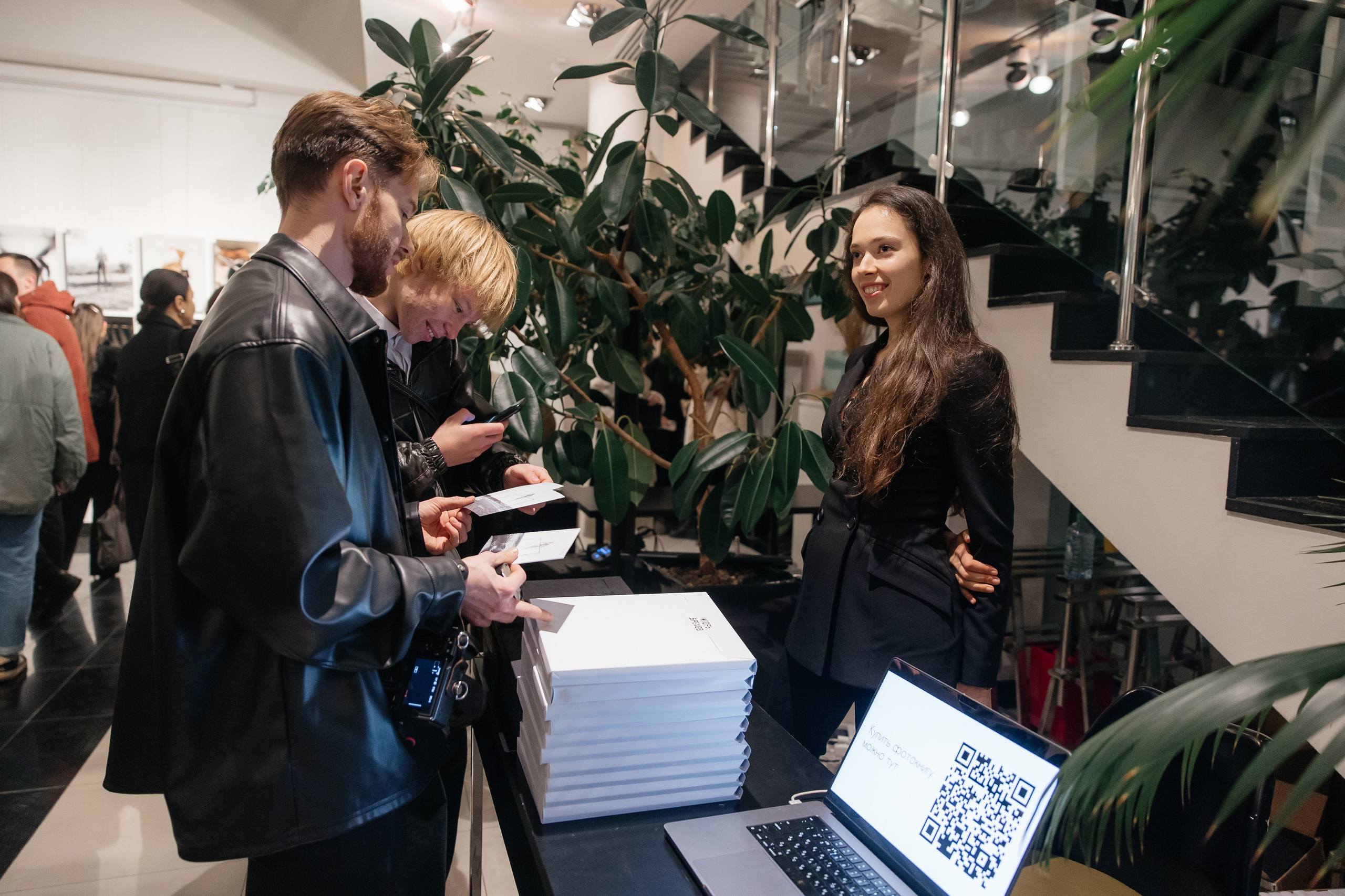 Выставка Академии. Свадебный и Репортажный фотограф Нижний Новгород Москва Ежов Иван