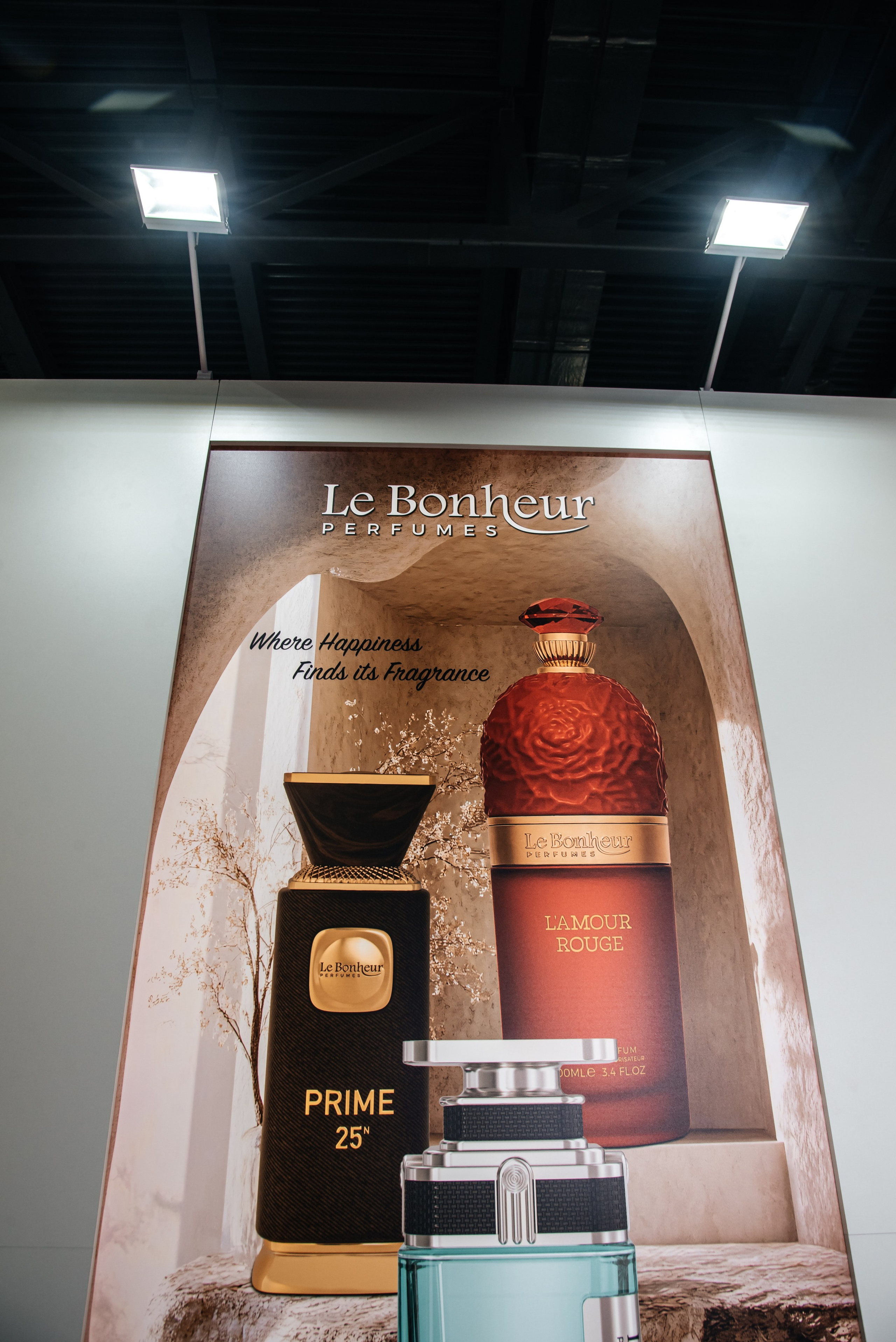 Almas parfumes Intersharm 2025. Фотограф в Москве Елена Брюханова