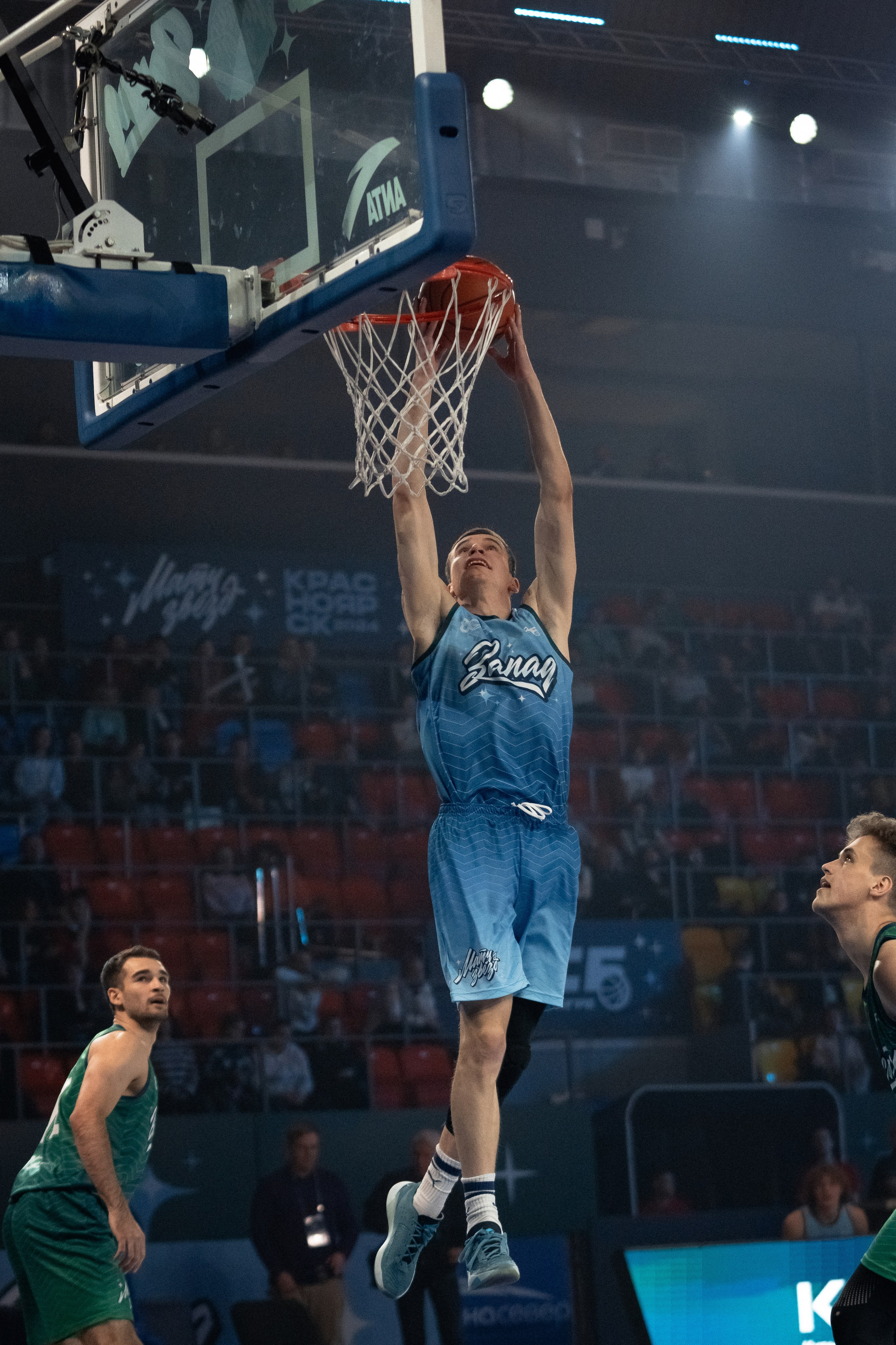 Баскетбол. Репортажный фотограф Красноярск Алекс Чампакхам