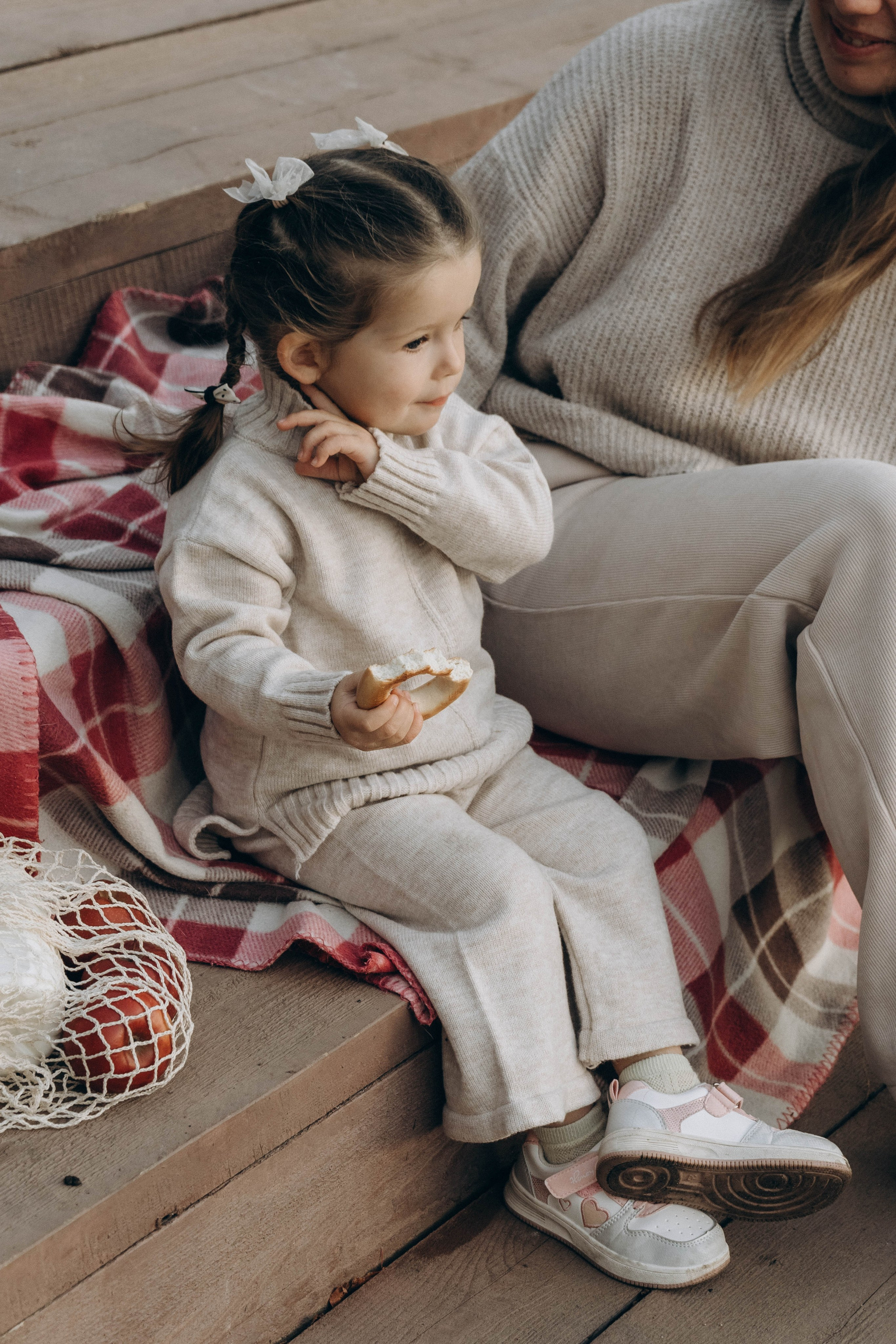 Юля и Алина