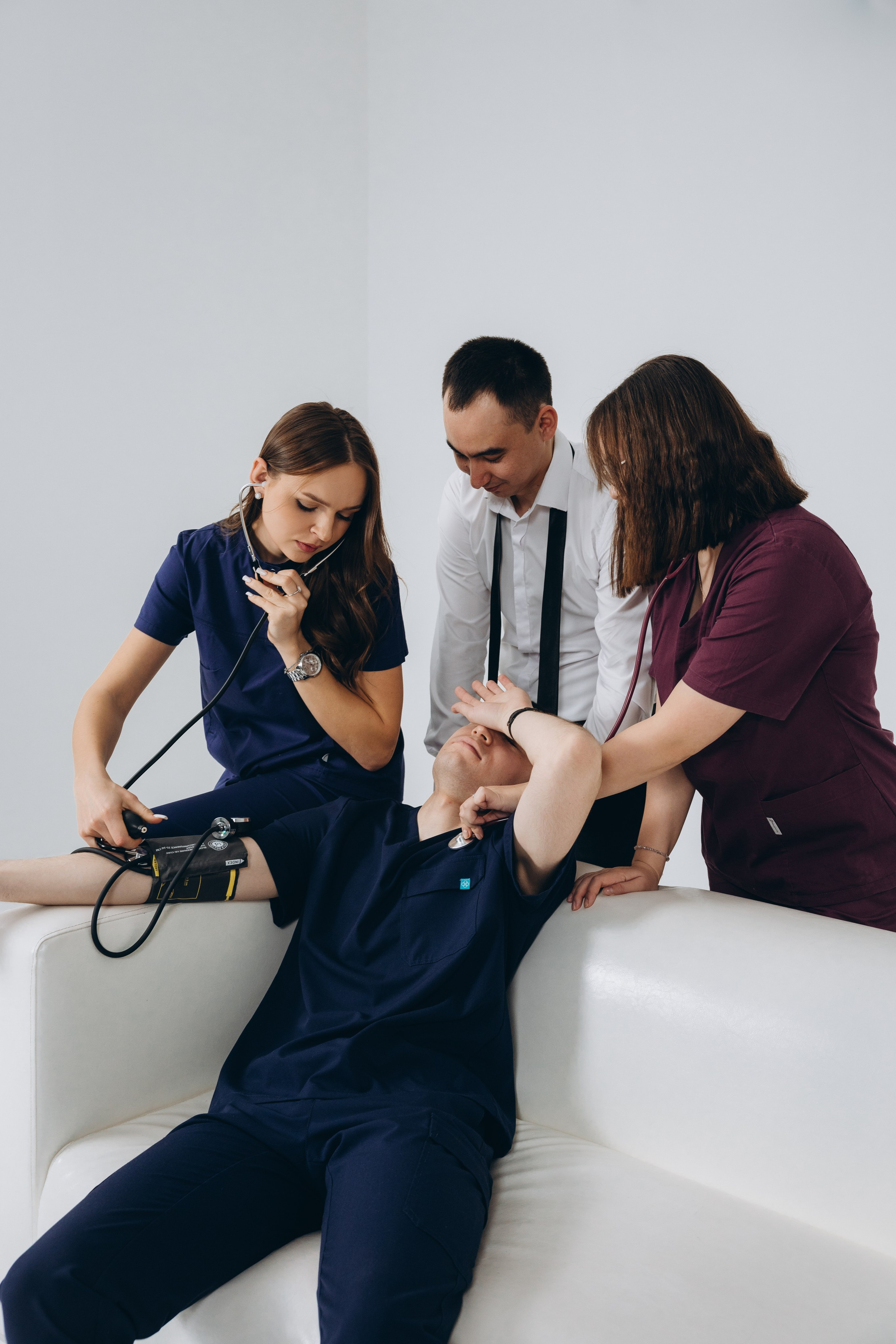 Съёмка для выпускников меда. Свадебный, семейный фотограф в Иркутске Светлана Макаричева