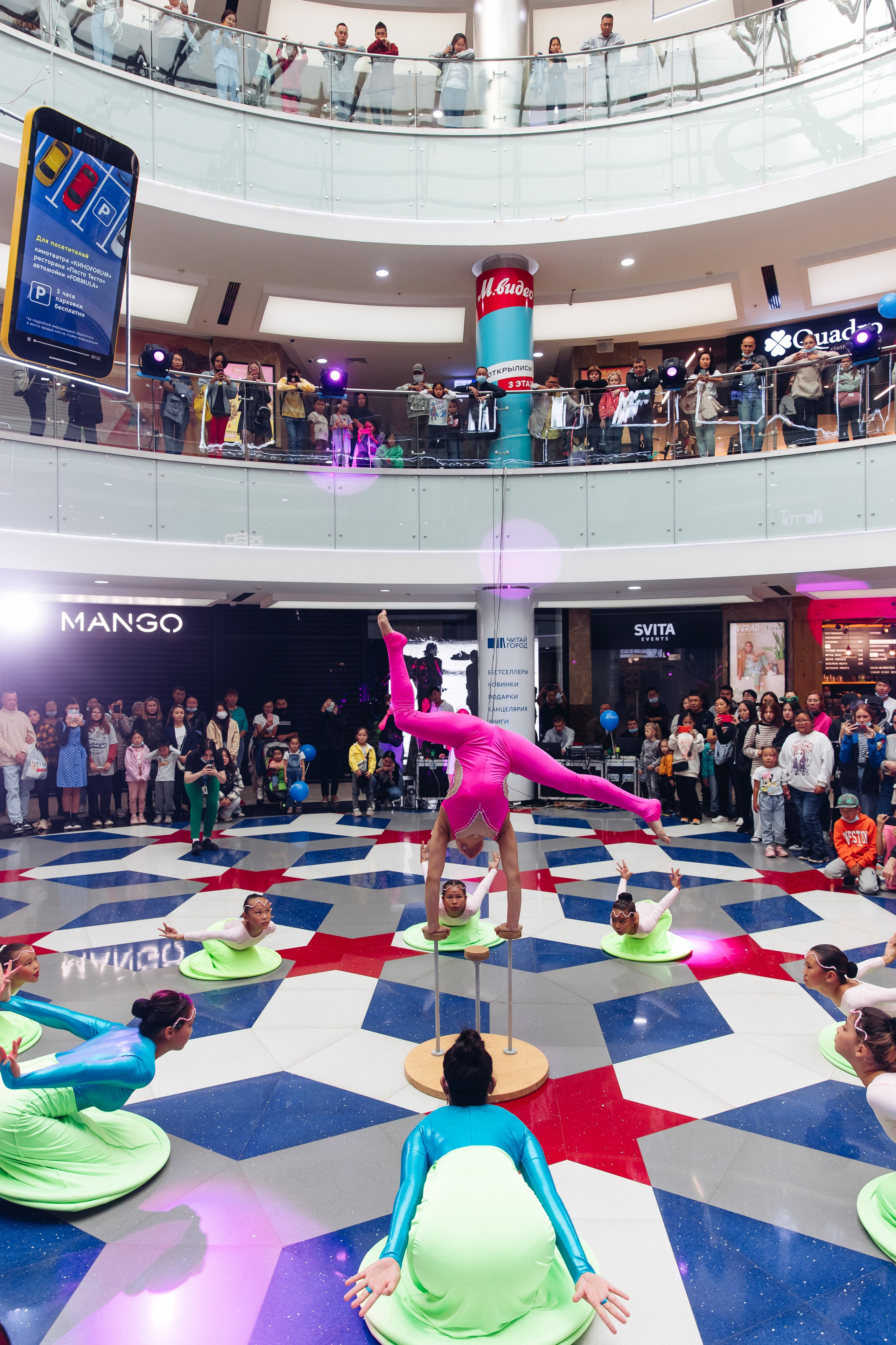 5 лет ТЦ Форум. Свадебный и семейный фотограф в Улан-Удэ